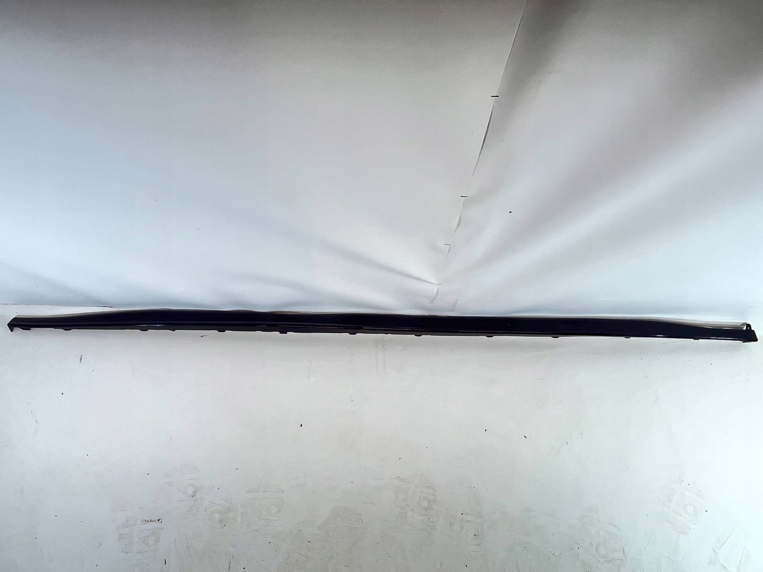 moulding threshold Volkswagen Golf VIII 5H0853860A
