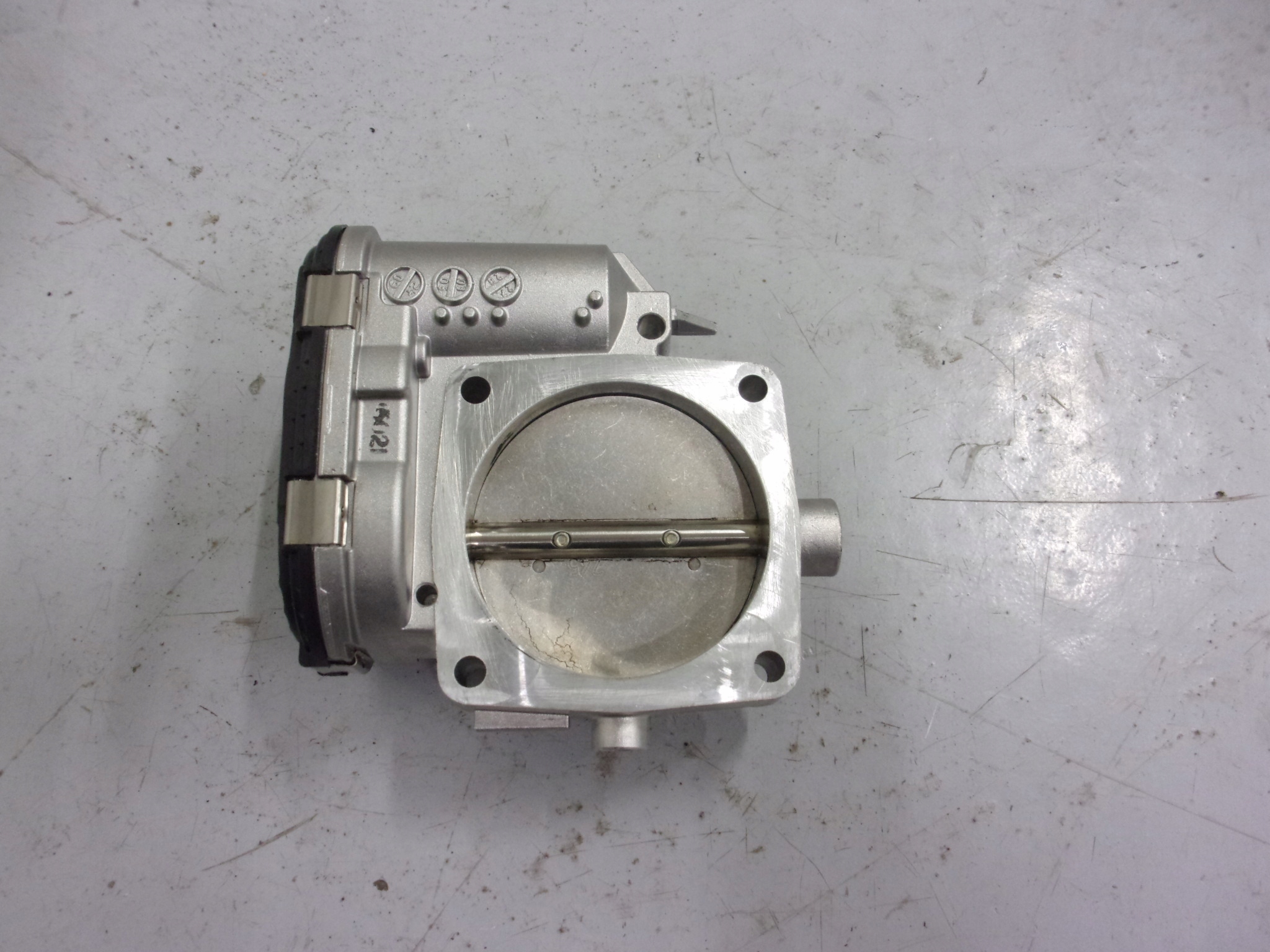 MERCEDES W211 E211 E 63 AMG M156 Valvola a farfalla A1561410225