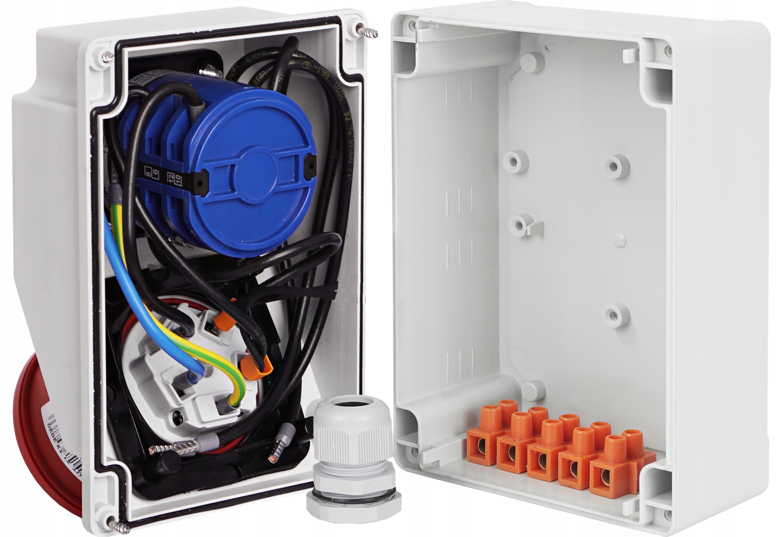 SWITCHGEAR CONSTRUCTION BOX 32A 5P WITH SWITCH 0-1 Manufacturer code RSJ01325 ROZDZIELNIA SKRZYNKA NT32A IP65