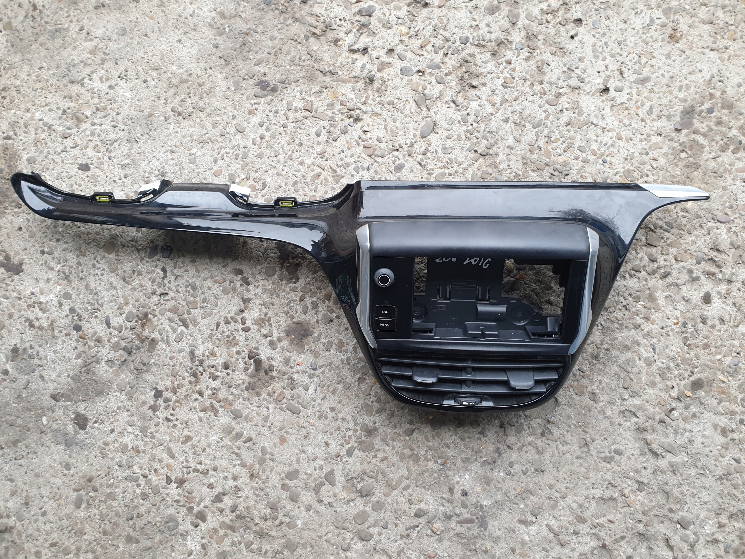 PANEL RADIA grid console NAVI PEUGEOT 208 2014