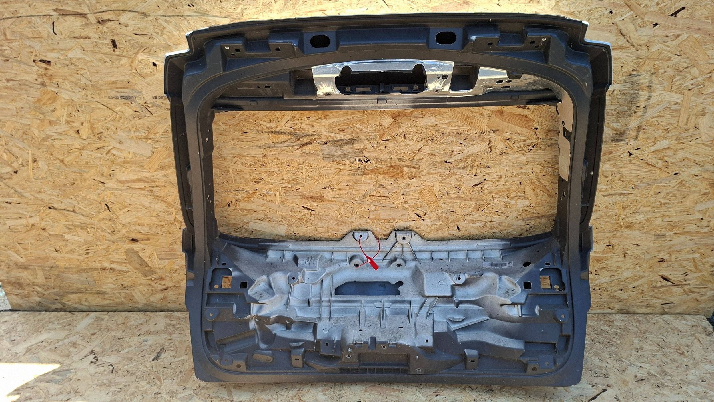 trunk door boot PEUGEOT 508 and KOMBI 2010
