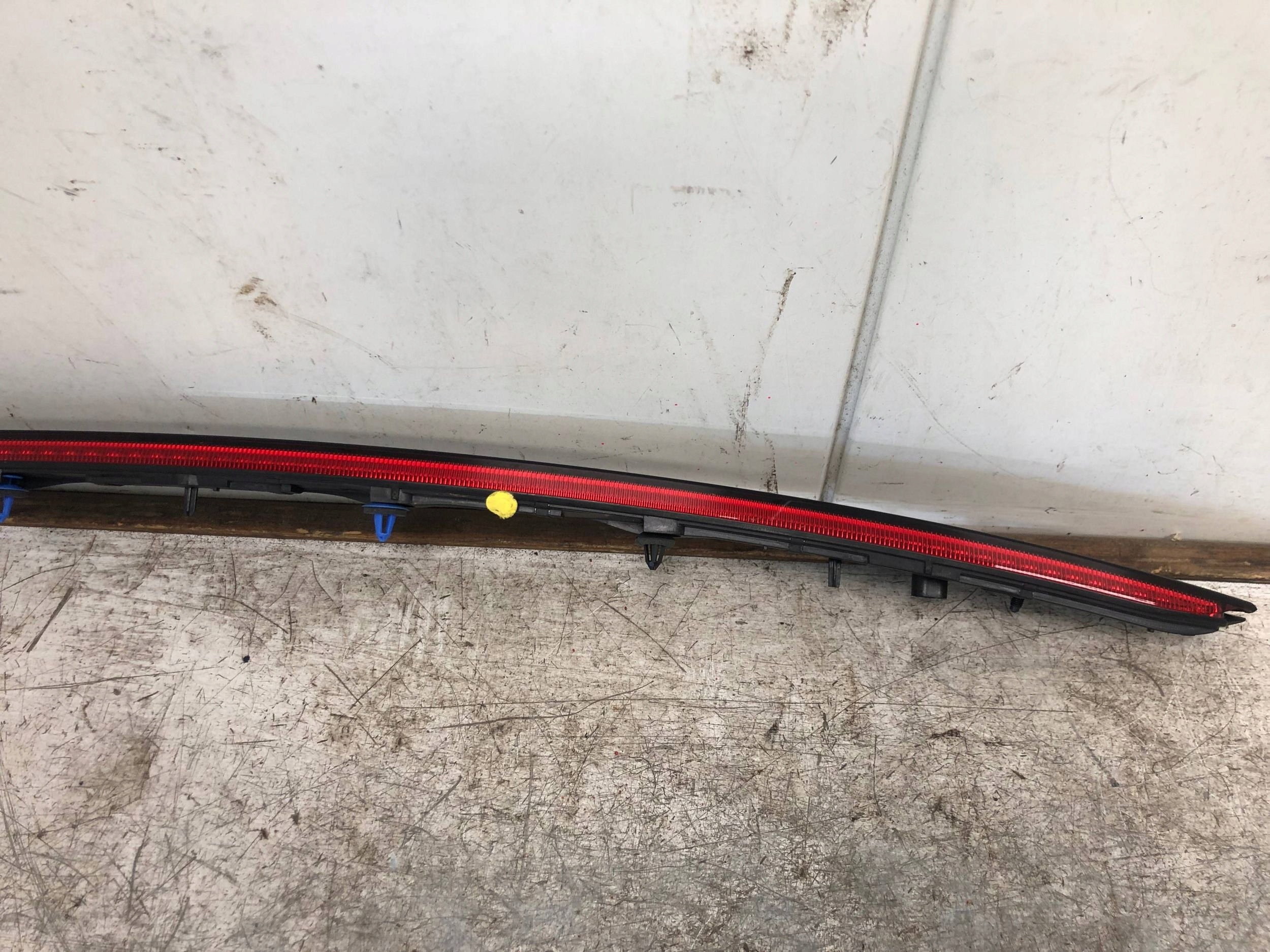 TRZECIE light STOP PORSCHE 991 99163118703