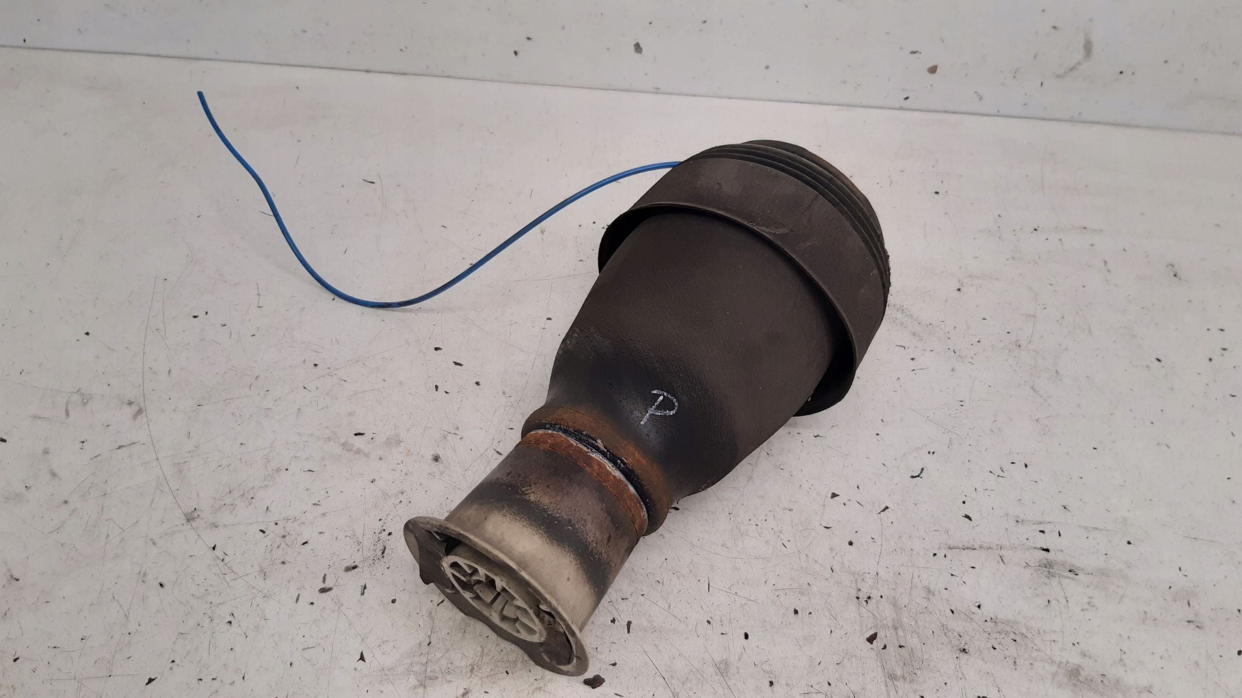 Luftfederbalg heck 104930-10 BMW E61