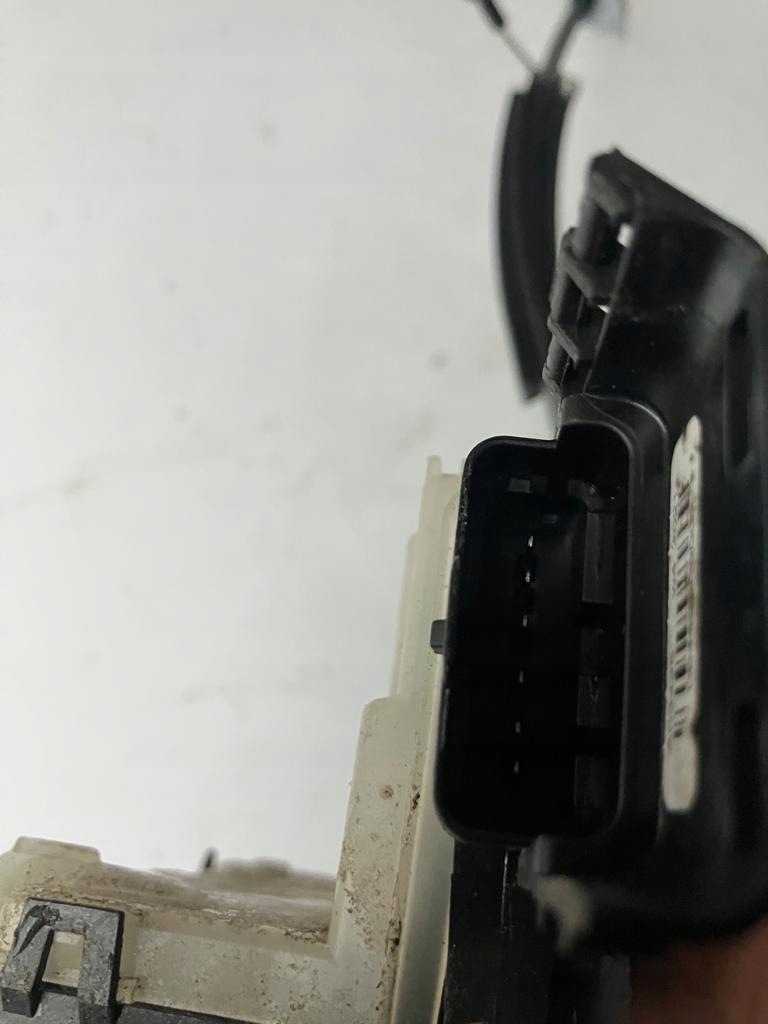 lock door right front CORSA F 292847 PSA292847