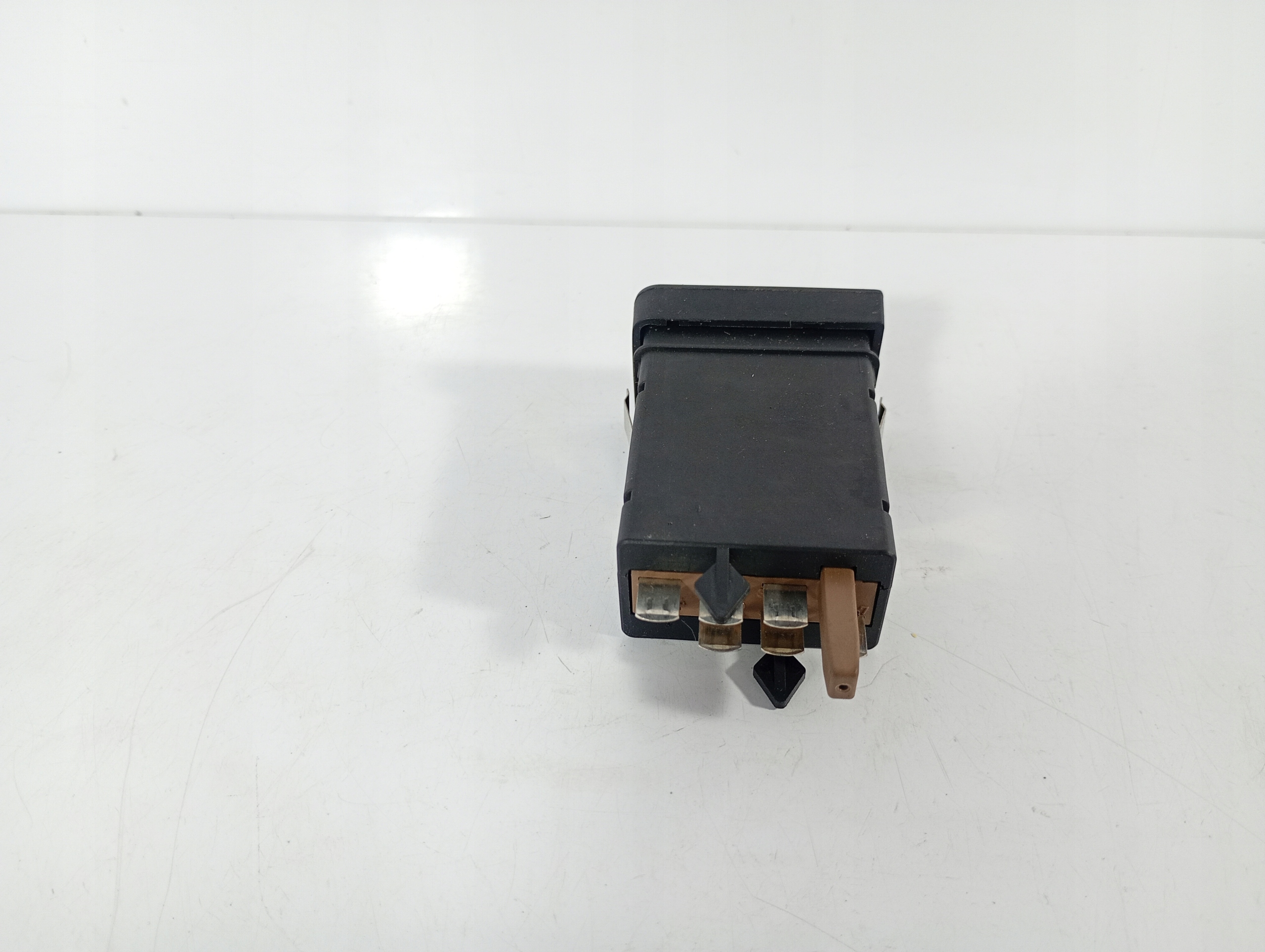 VW BORA 99-05 Schalter Schalter Schalter Hitzung SITZ 1J0963564
