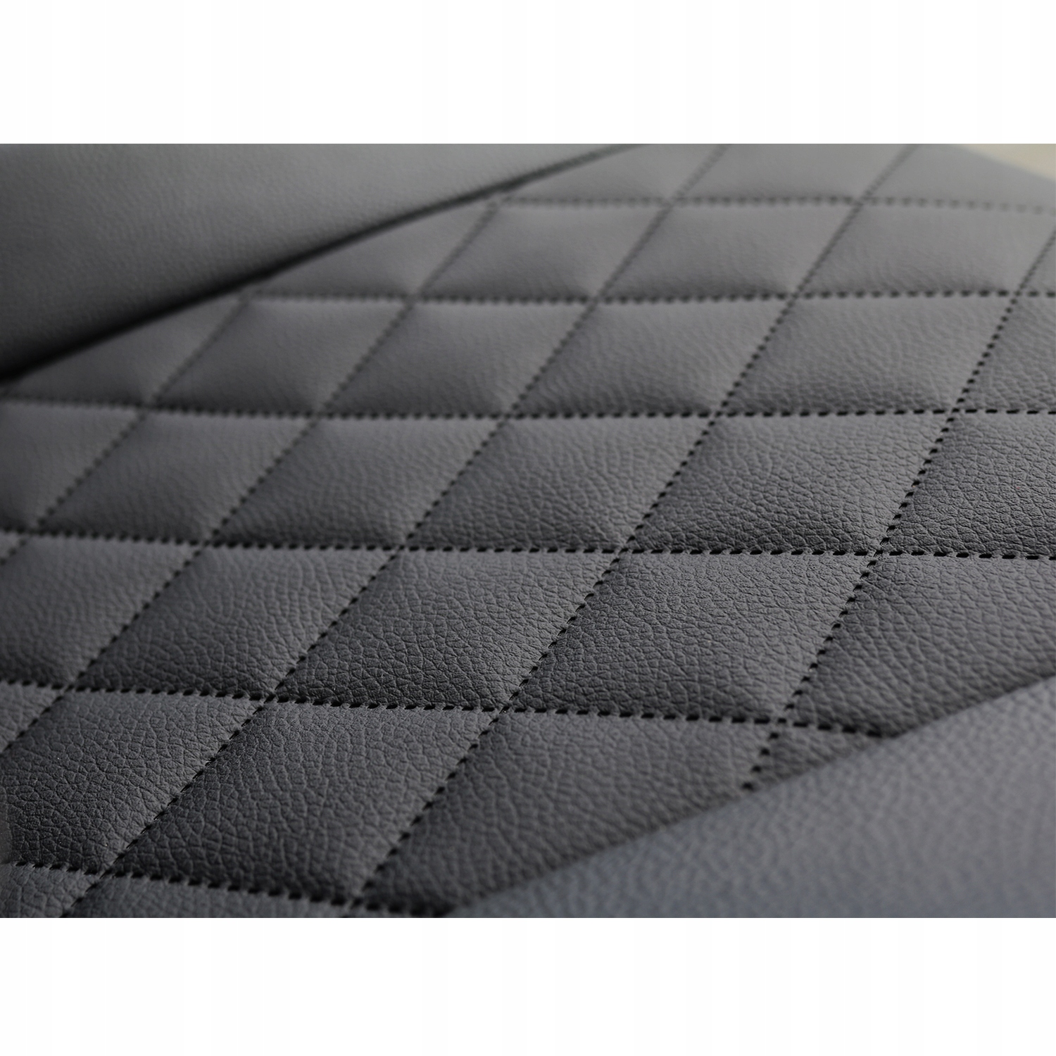 SKÓRZANE POKROWCE TŁOCZONE MIAROWE SAMOCHODOWE do VOLKSWAGEN VENTO Model VERO (M) - VOLKSWAGEN VENTO