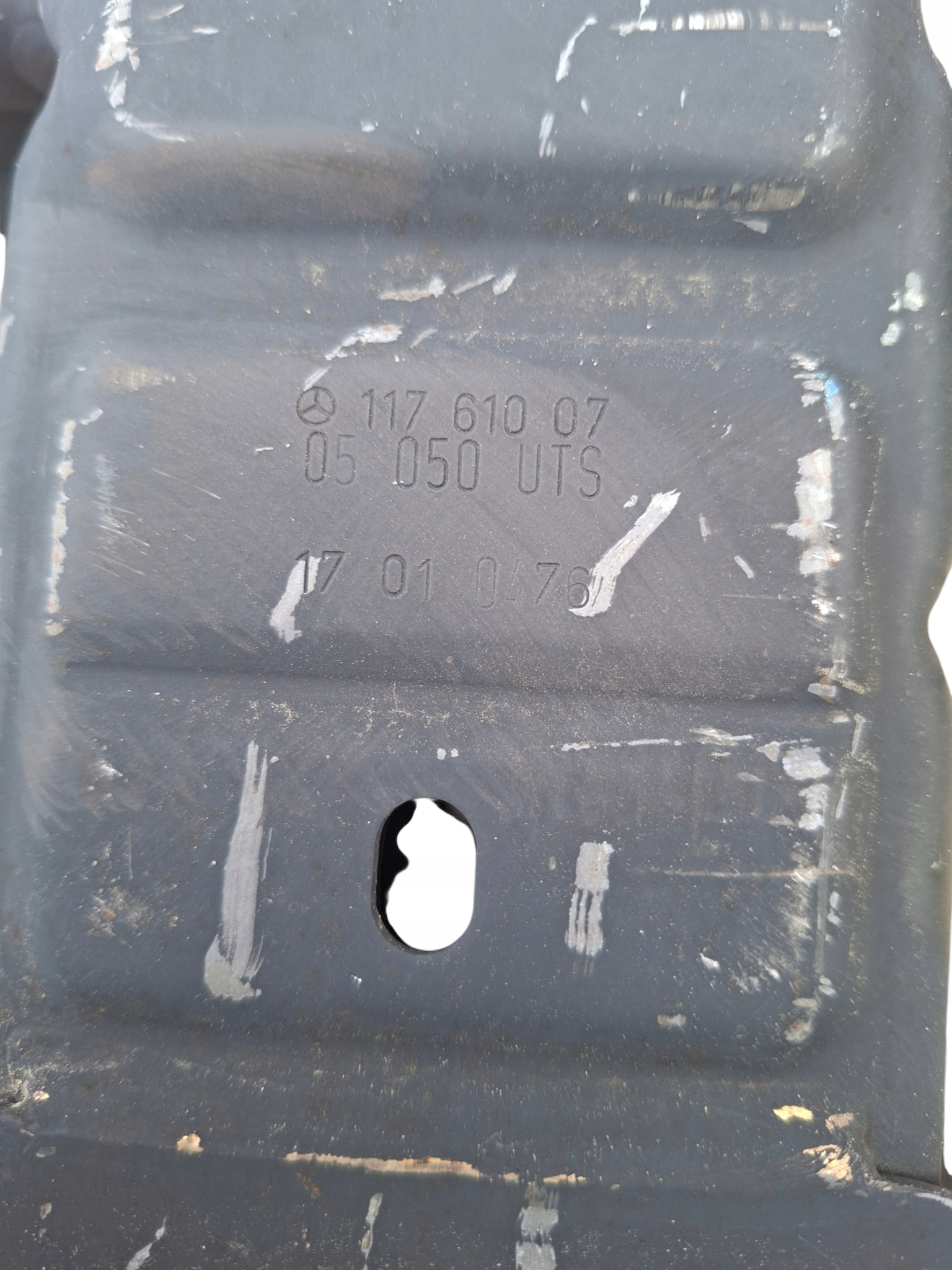 Stoßstangenträger heck MERCEDES 117 11761007