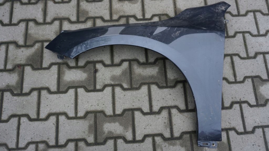 VOLVO S60 V60 LIFT - left fender front
