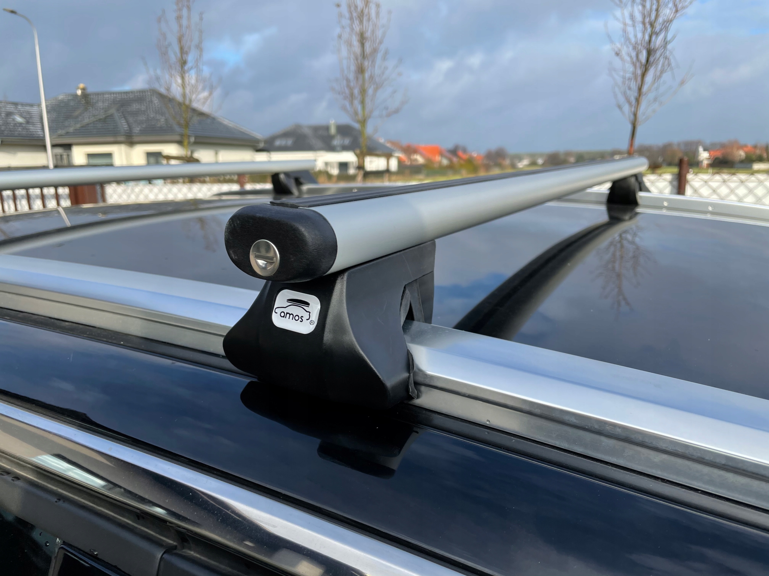 Bagażnik PL belki AERO dachowe relingów RENAULT Producent AMOS