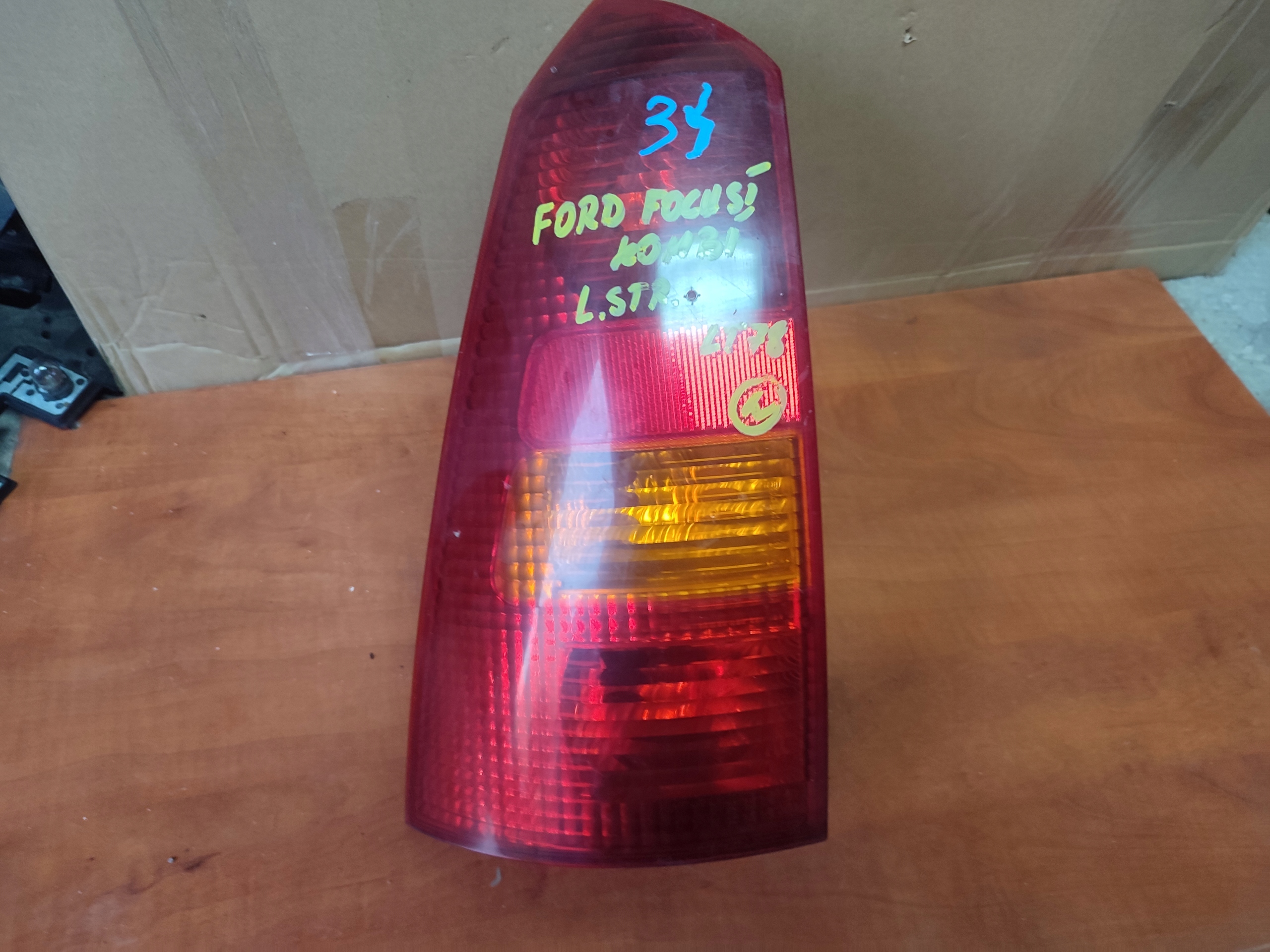 light left rear part left rear FORD FOCUS and KOMBI