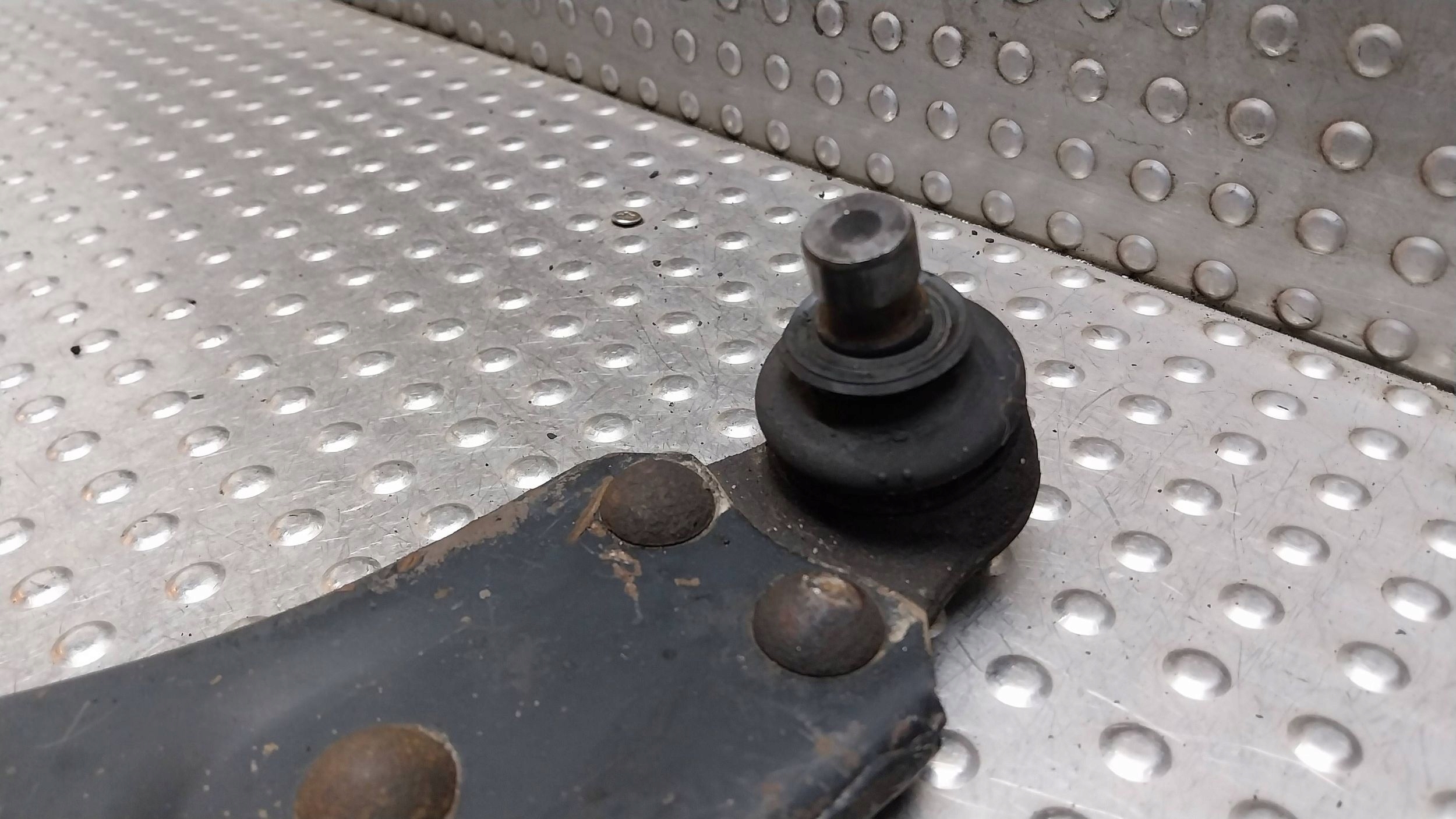 arm left front 98AG-3051-AK FORD FOCUS MK1