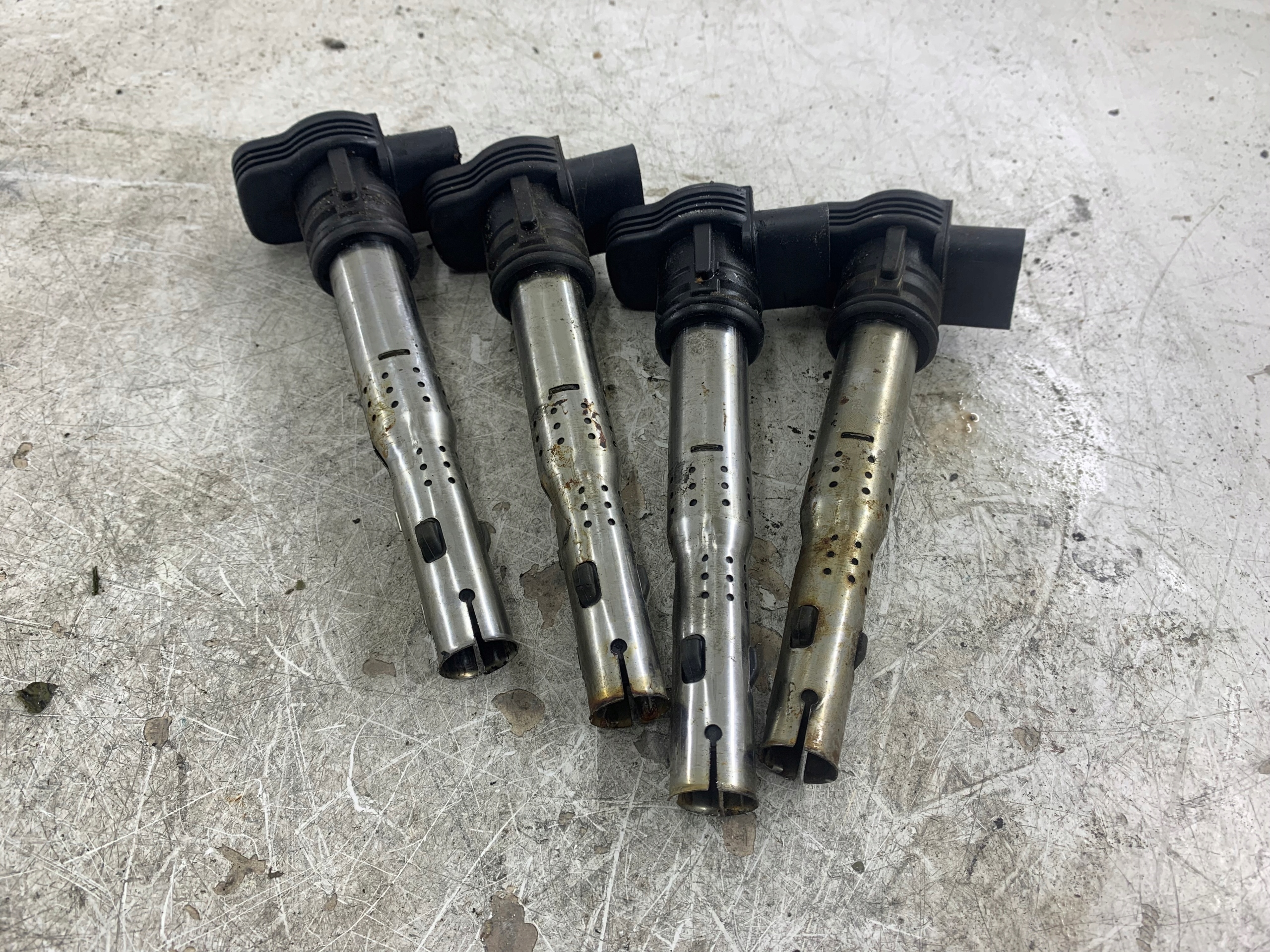 AUDI A4 B8 2.0 coil ignition 07K905715F