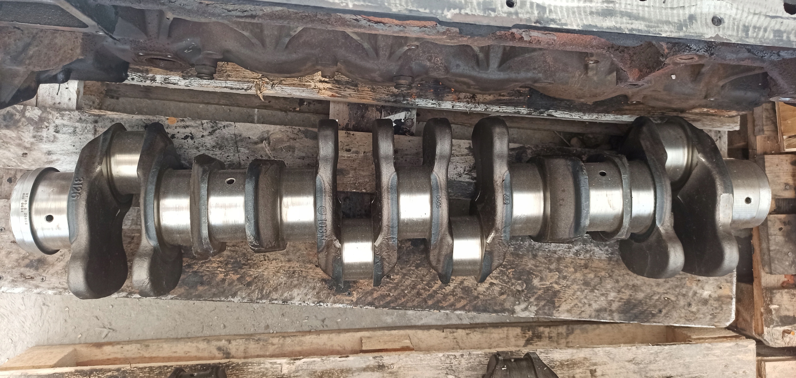 Wał MAN TGX D26 TGS TGA Wał korbowy Euro 3 4 5 6