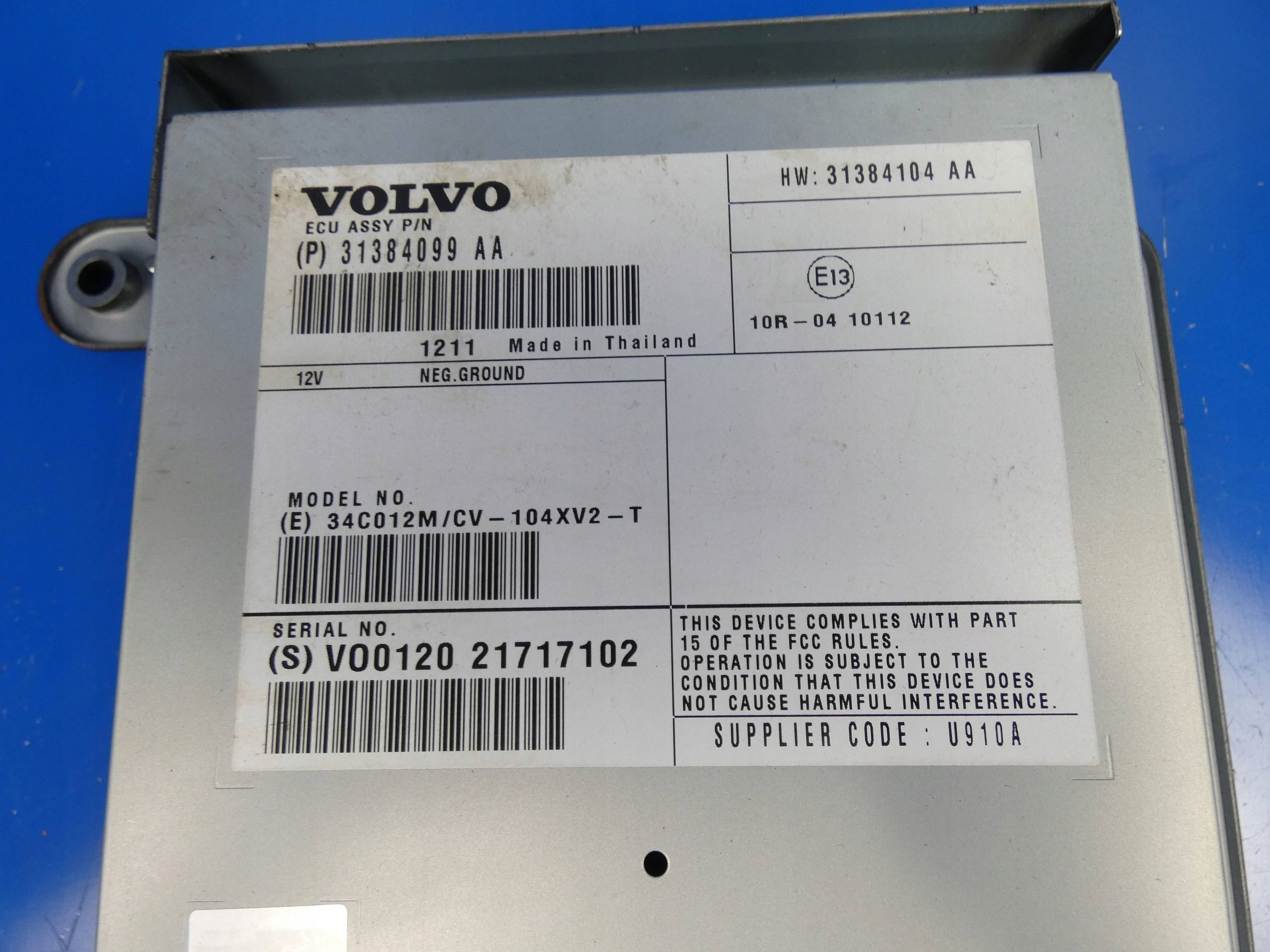 VOLVO V40 II V60 S60 II amplifier RADIA AUDIO