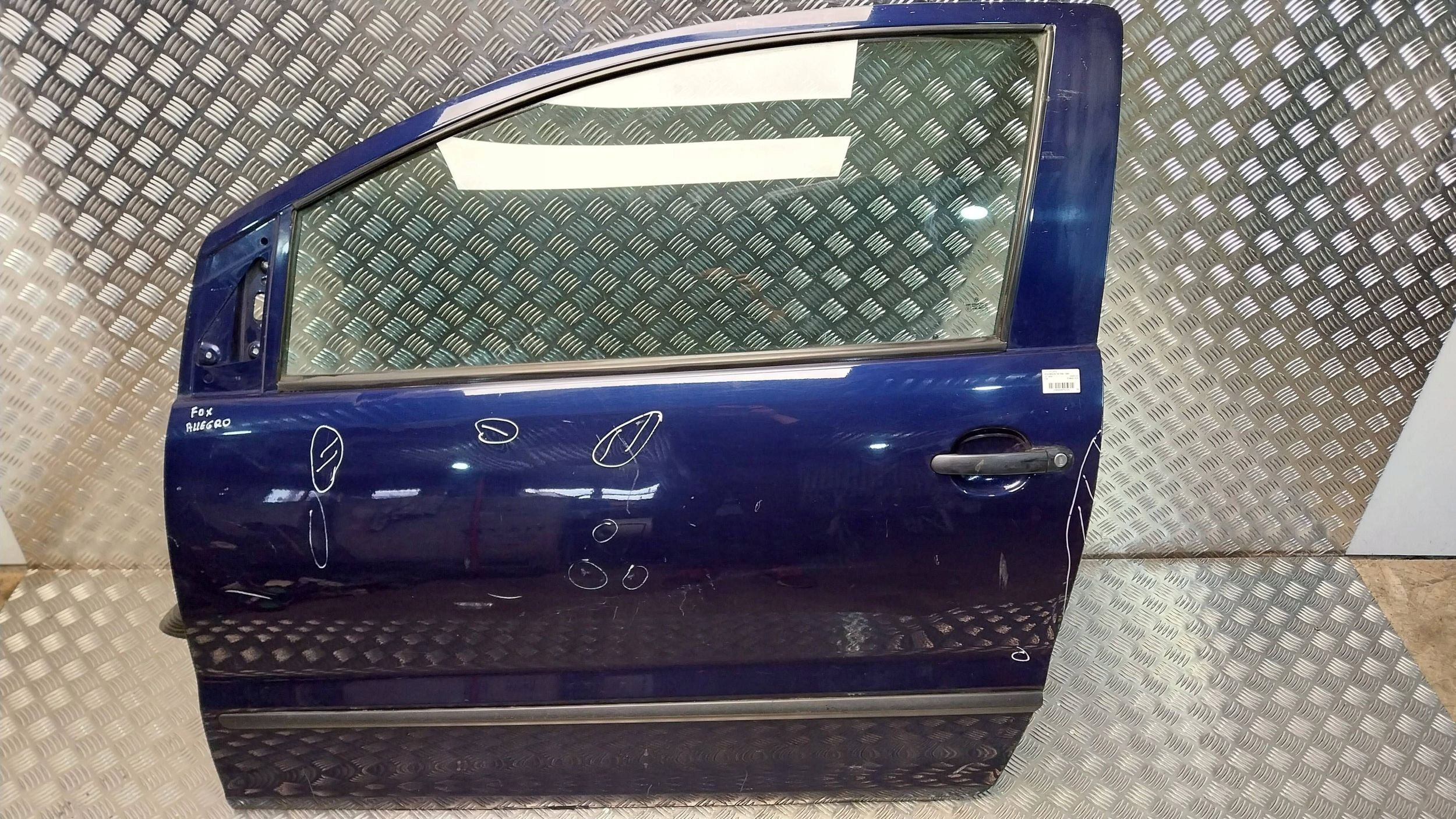Tür links VW FOX 03