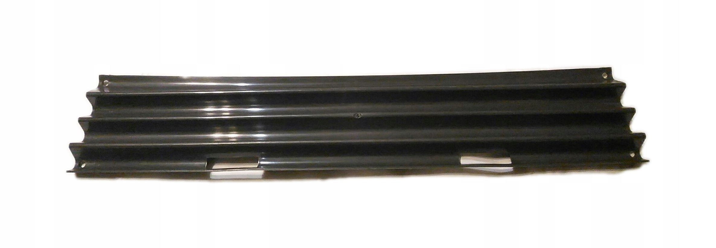 NOWA KRATKA ZDERZAKA SRODKOWA MERCEDES W210