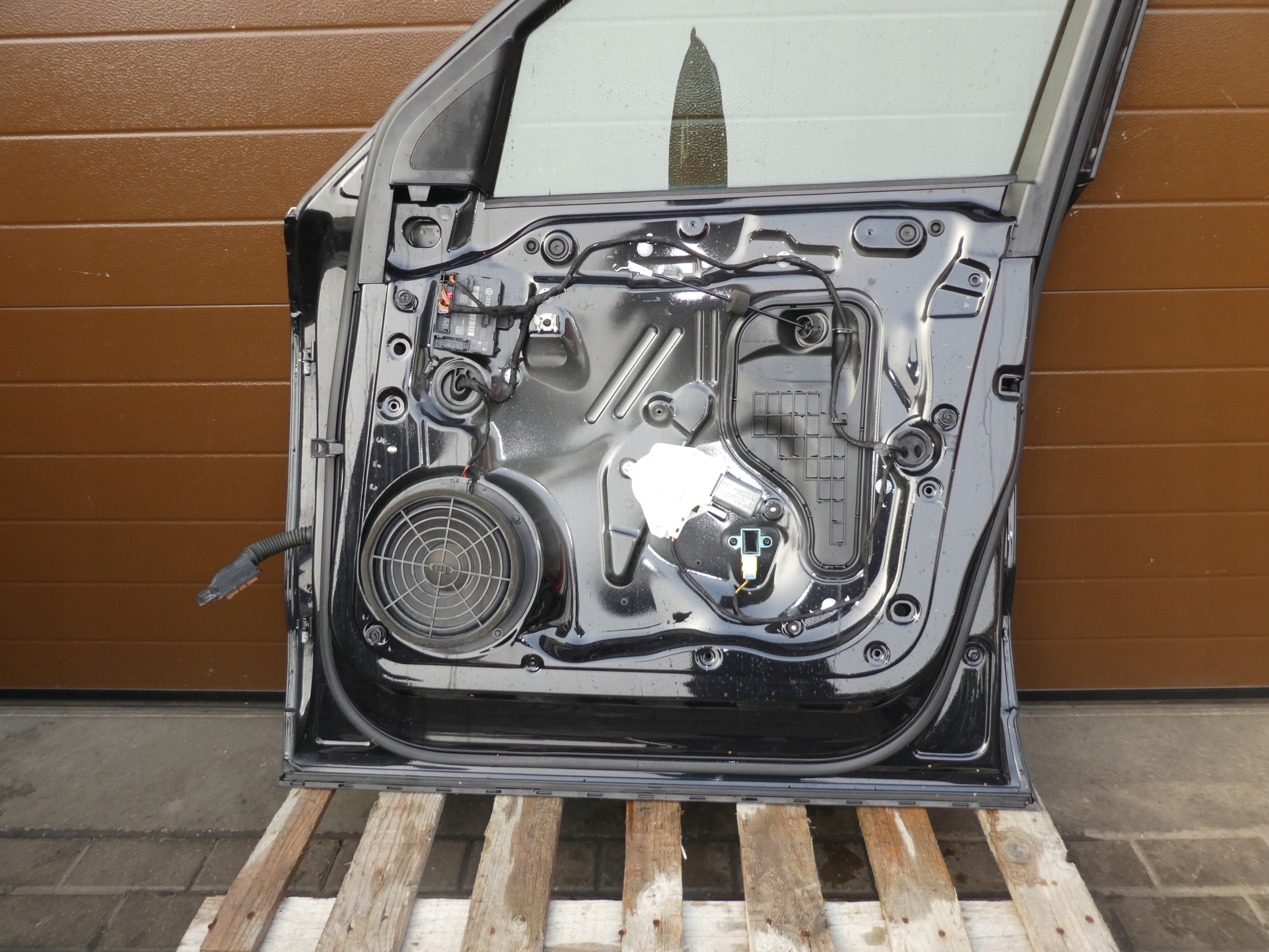 door right front AUDI Q5 complete black, LZ9Y
