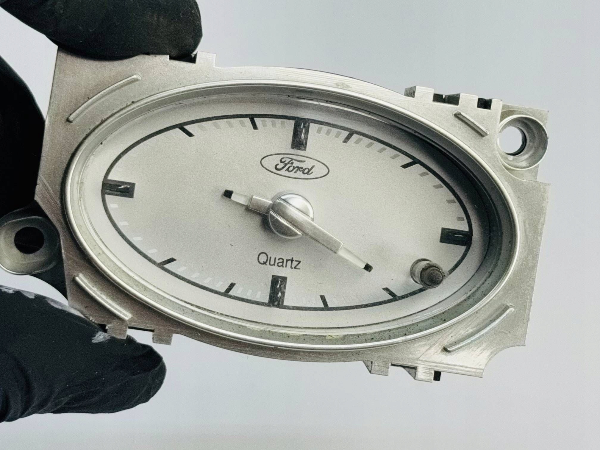 Ford Mondeo MK3 00-07 clock OE 1S7115000AF