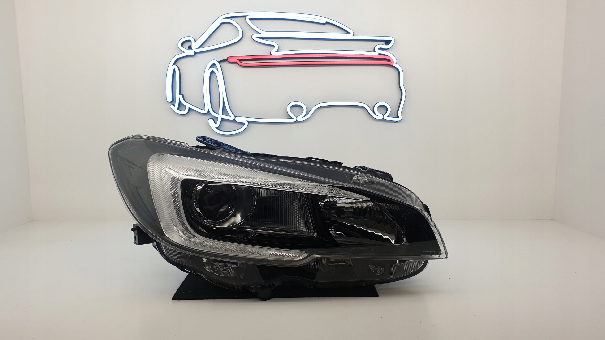 SUBARU LEVORG СР STI ФАРА ПРАВА LED EU