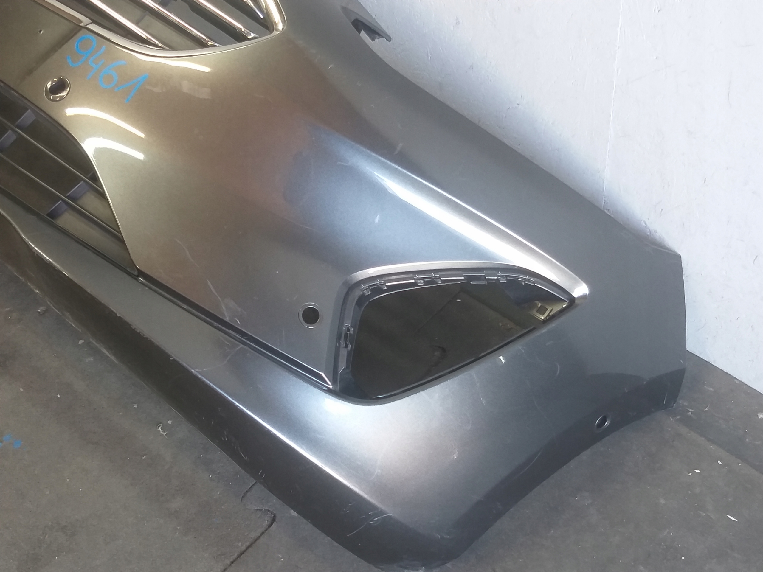 bumper front FORD FIESTA MK8