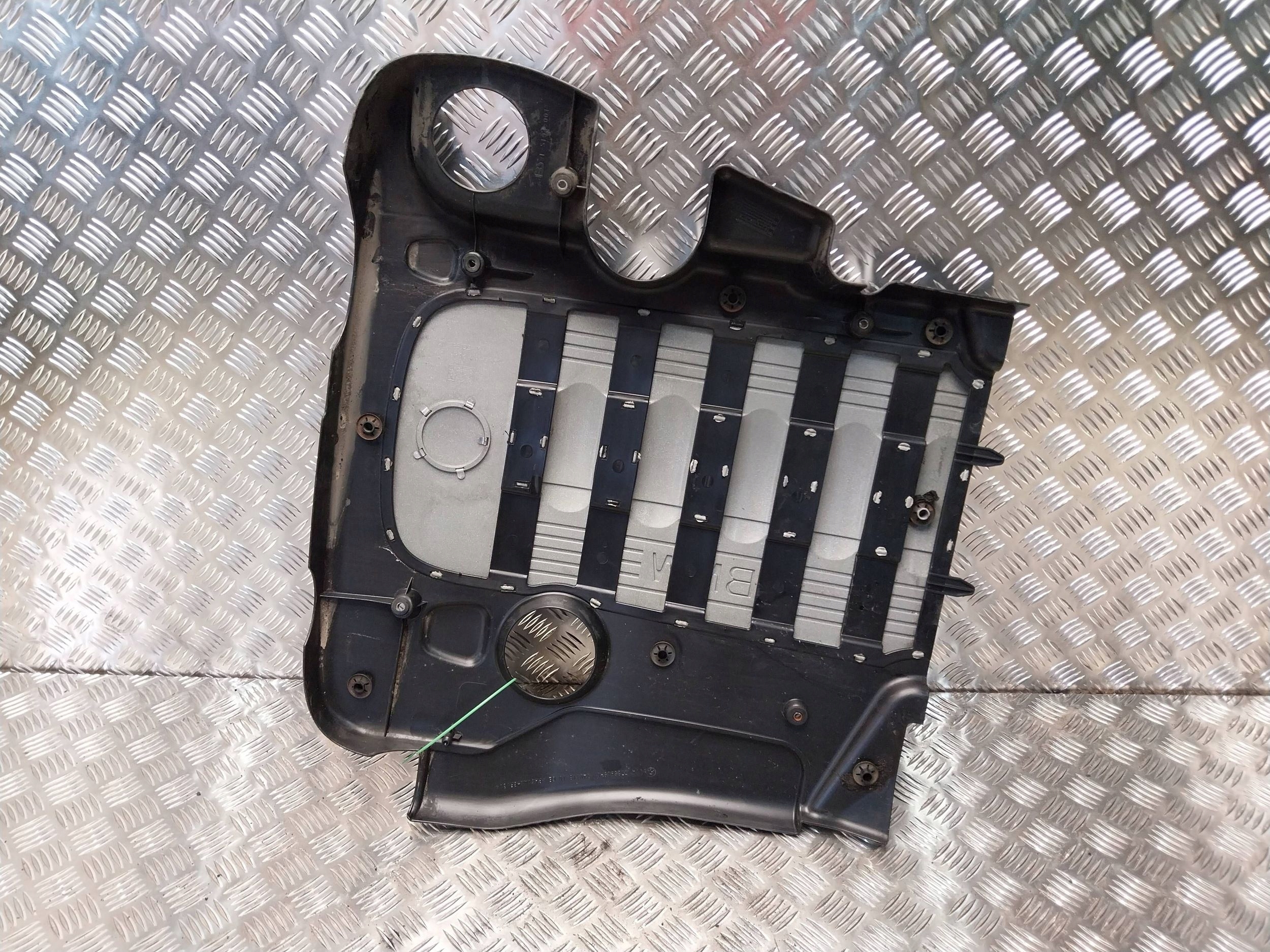 cover motor cover 7807240 BMW E65 E66 E67 X5 E70 X6 E71 X3 E83 3.0D