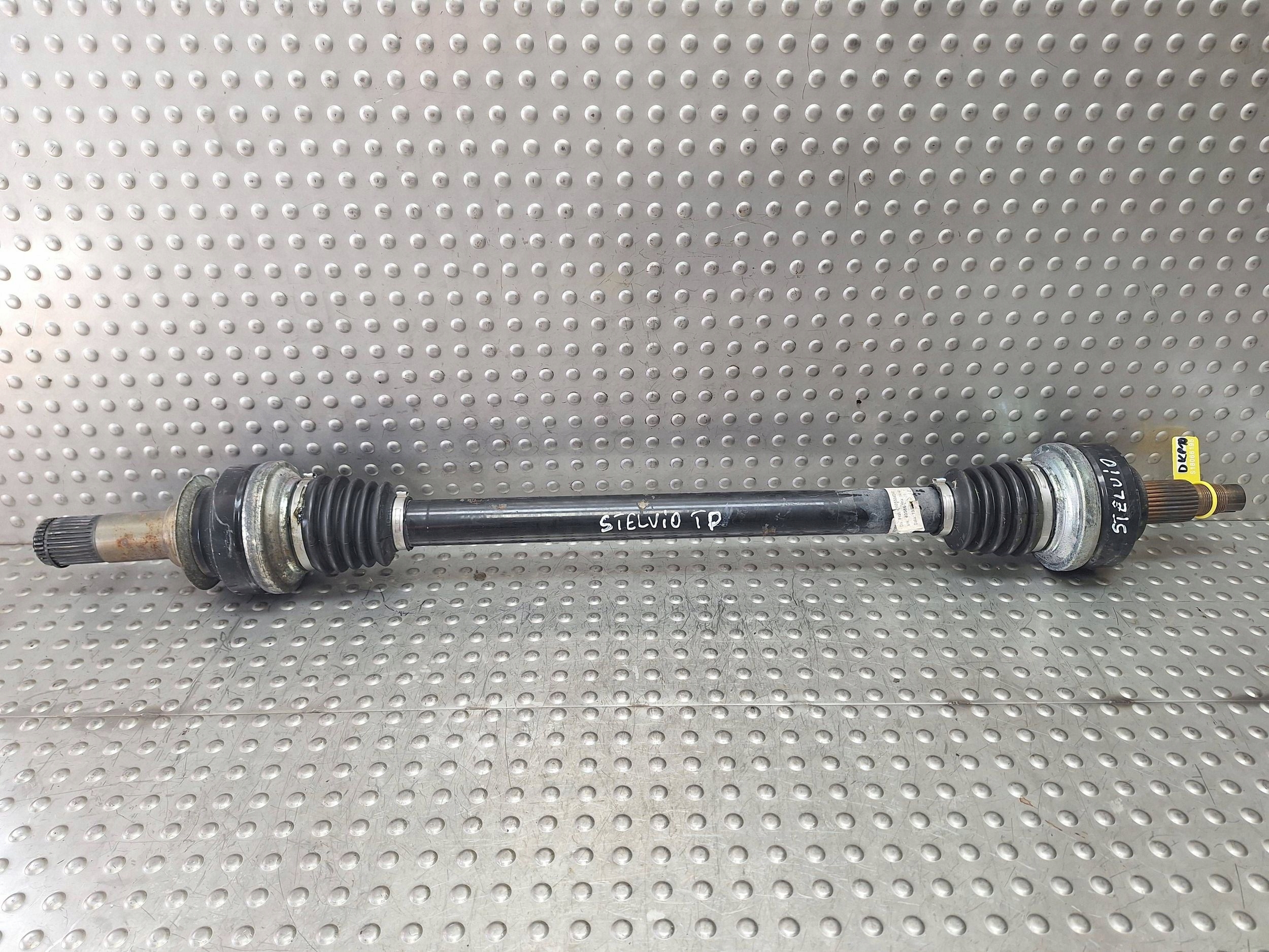 semi-axis right rear part 505504240 ALFA ROMEO STELVIO