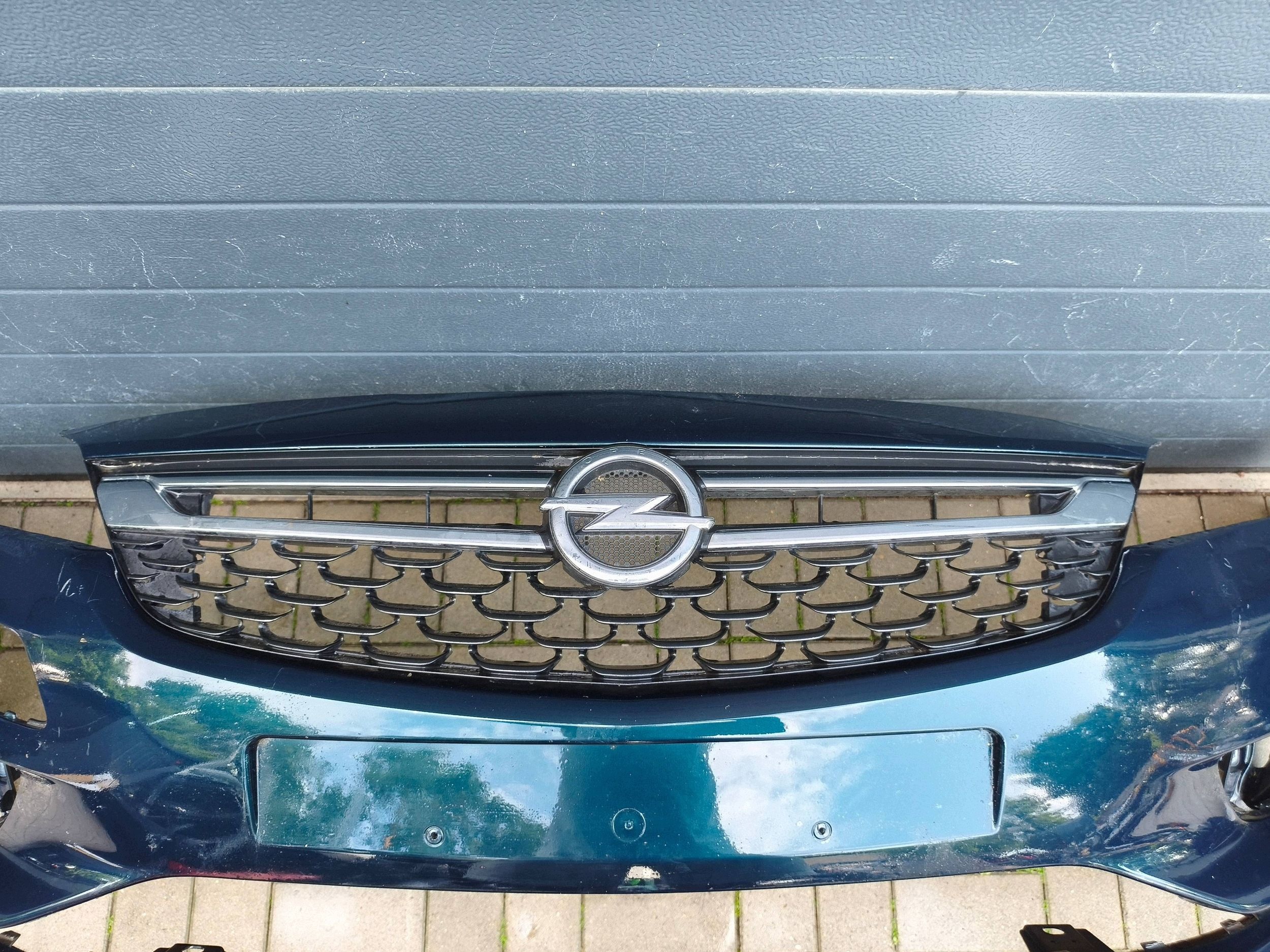 Opel Asta 5 V K 15- bumper front front