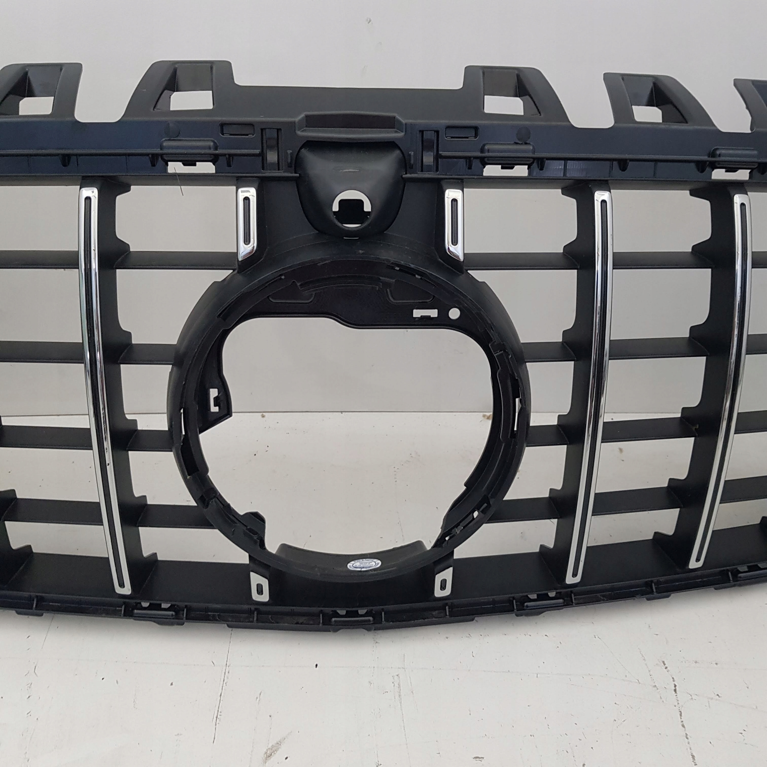 MERCEDES A KLASA 177 LIFT 45 AMG ATRAPA GRIL NOWY ORYGINAŁ Typ samochodu Samochody osobowe