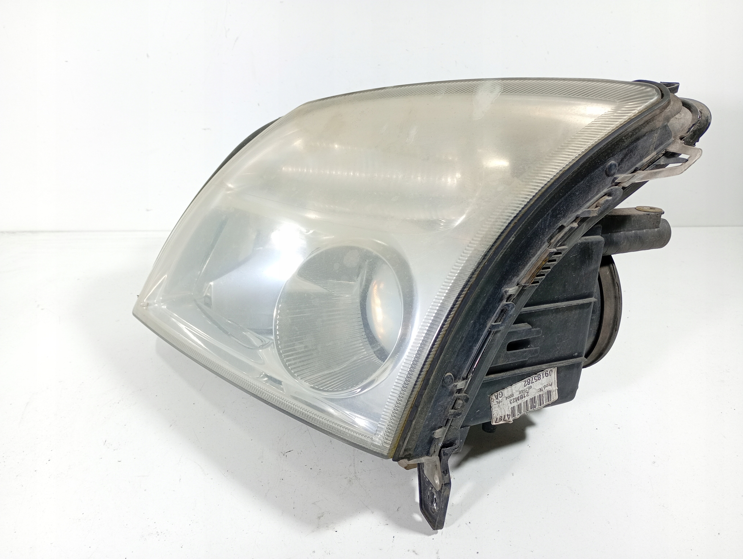 Opel Vectra C sedan 02-08 REFLEKTOR left front front OE 09185782