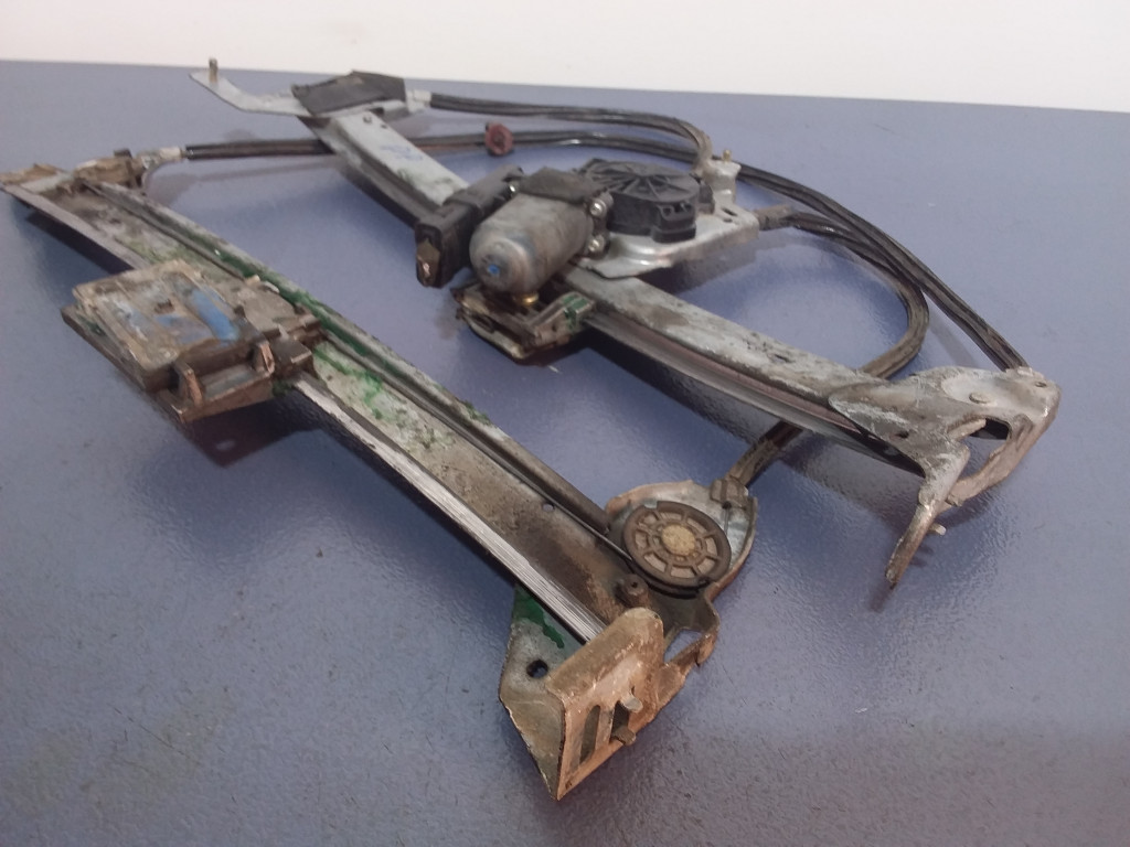 RENAULT MEGANE II CC PODNOŚNIK SZYBY PRZÓD PRAWY SILNICZEK MODUŁ 117812B Numer katalogowy części 117812B