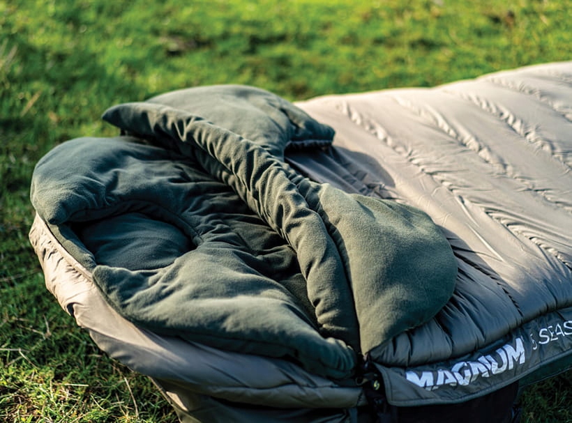 Śpiwór Carp Spirit Magnum Sleep Bag 5 Season XL Łóżko karpiowe 230 x 115 cm