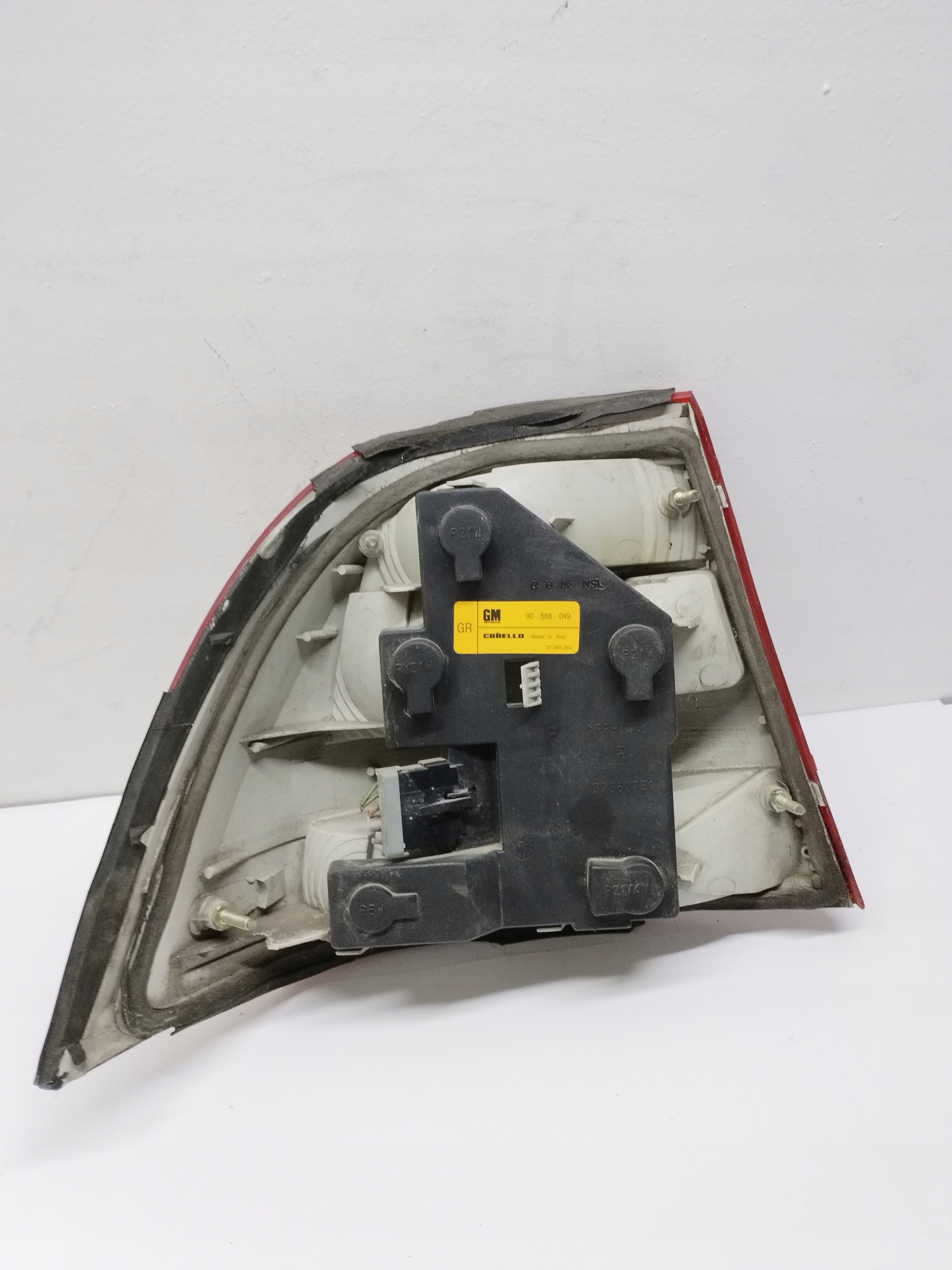 light rear right Opel Vectra B 90568049