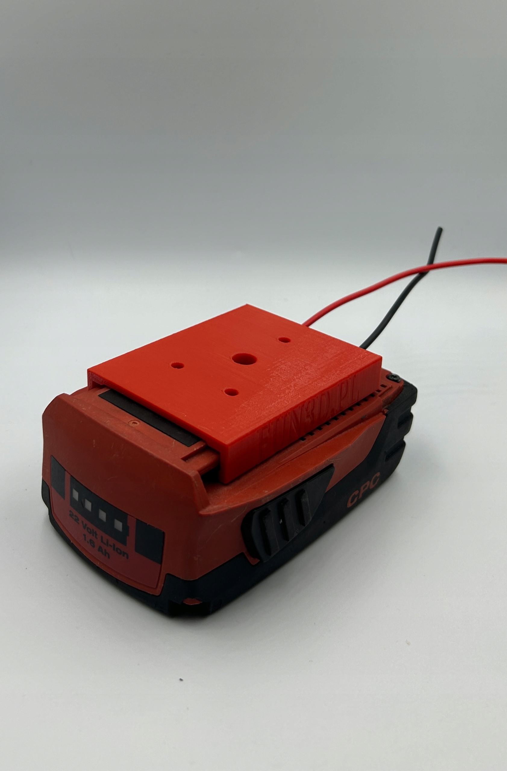 Adapter do baterii Hilti B22