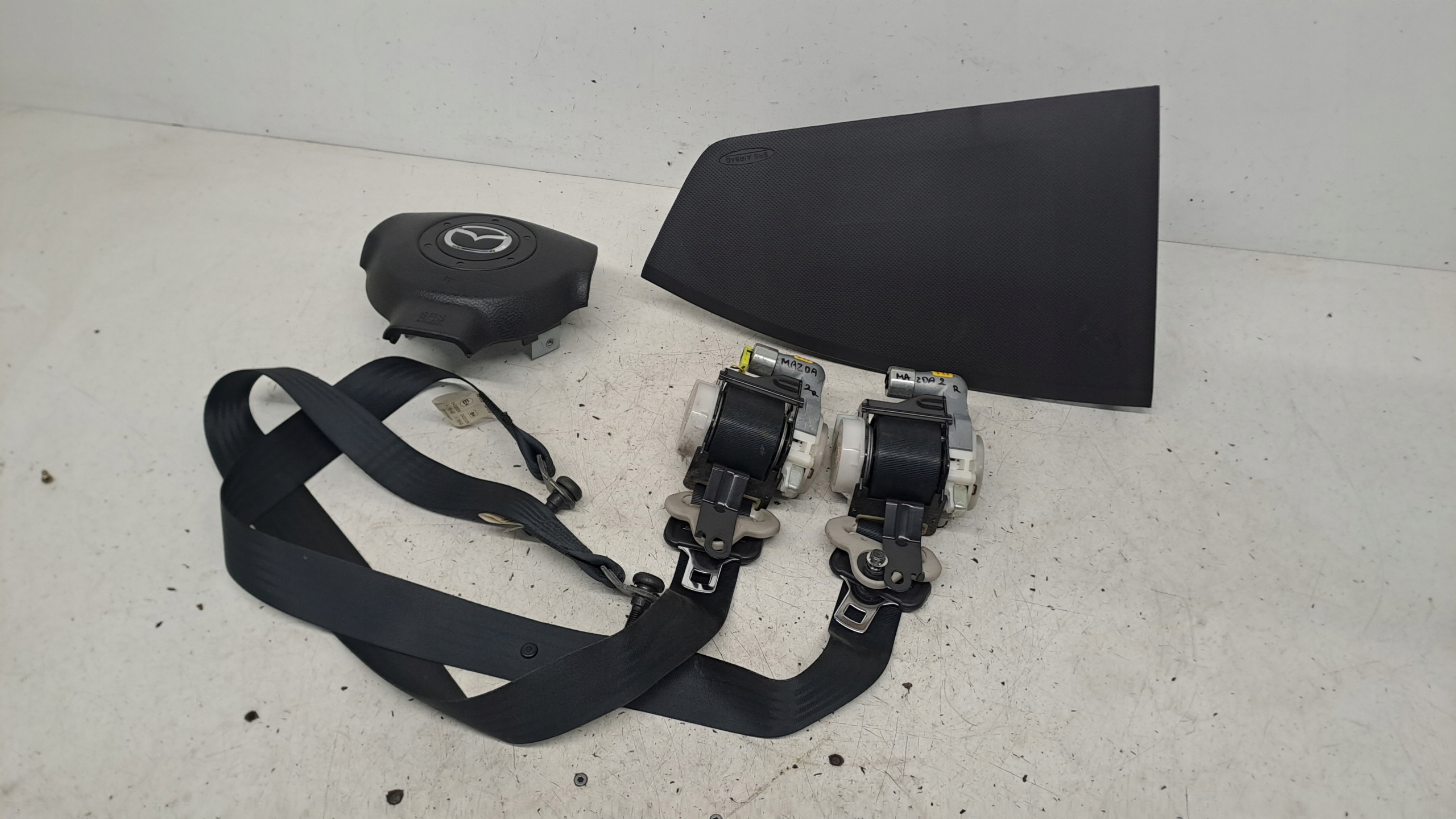 Airbags airbag Gurten kpl Mazda 2 DY