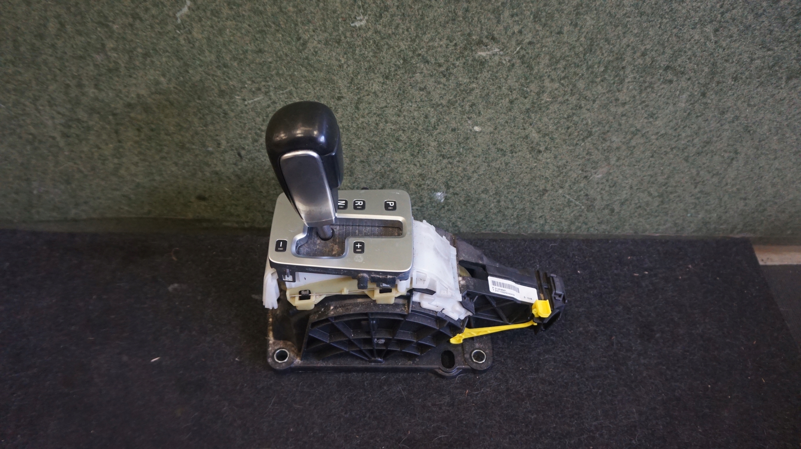 DZWIGNIA ZMIANY BIEGÓW VOLVO S80 II V70 III XC70