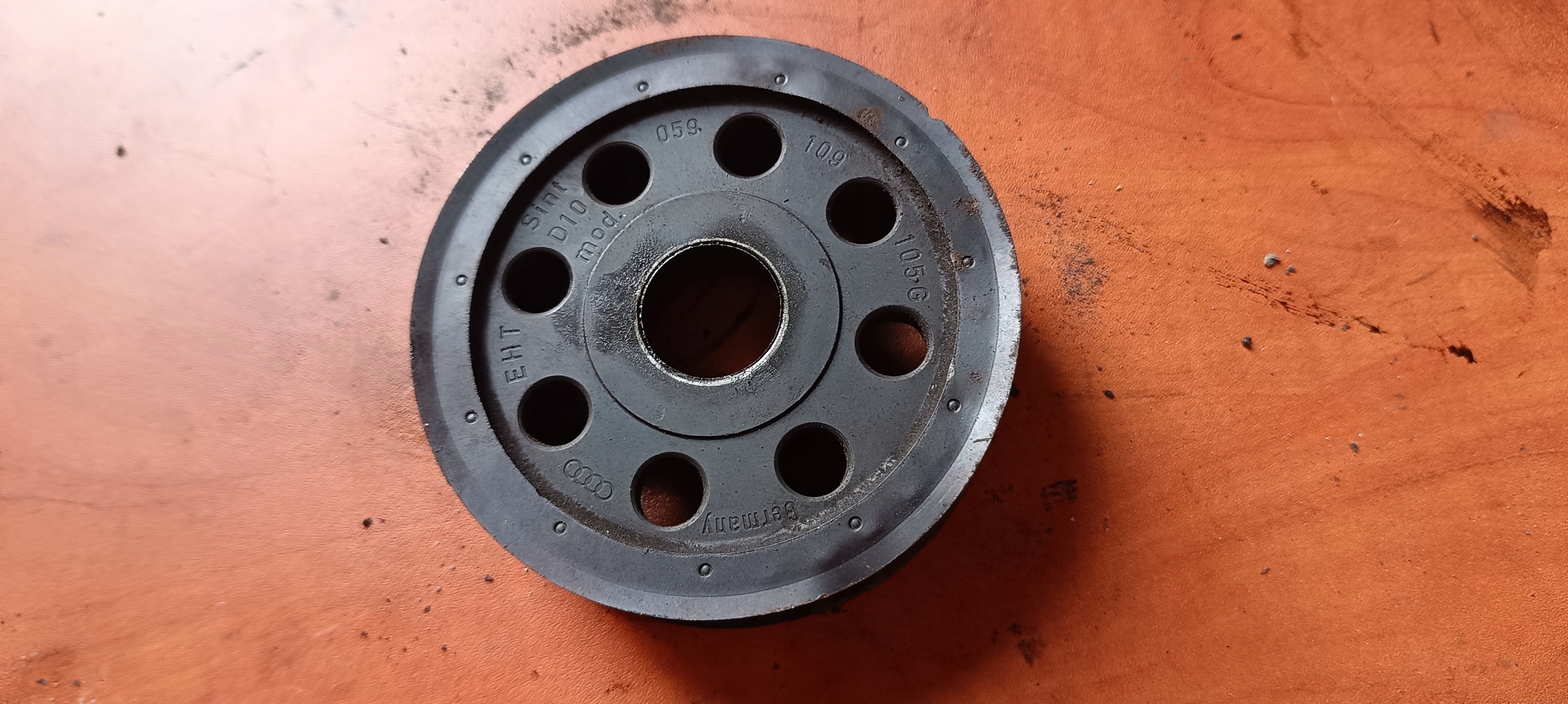 kolo rozvodu VOLKSWAGEN AUDI 2.7 3.0 TDI 059109105G