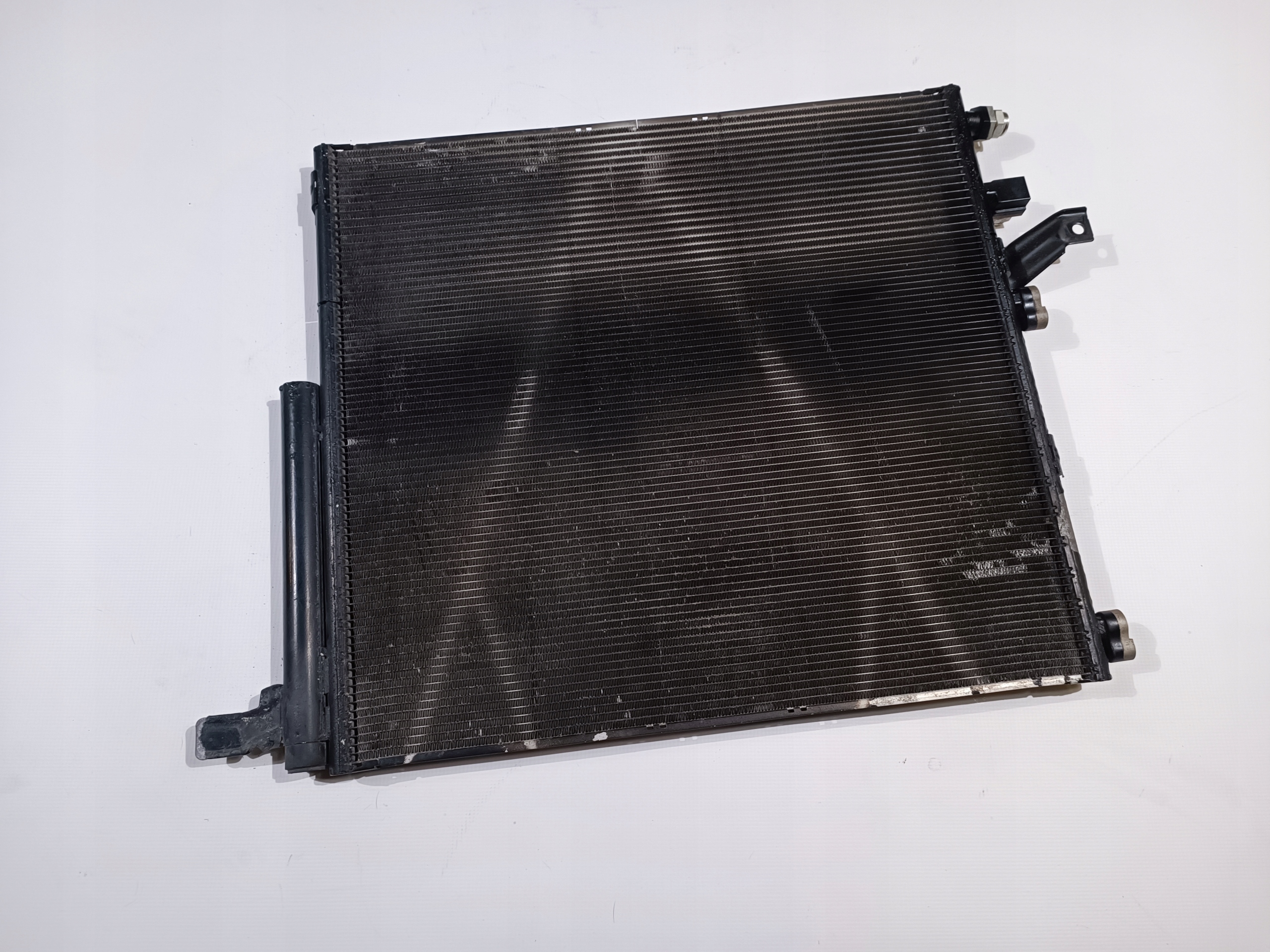 air conditioning radiator gearboxes Dodge RAM 2013