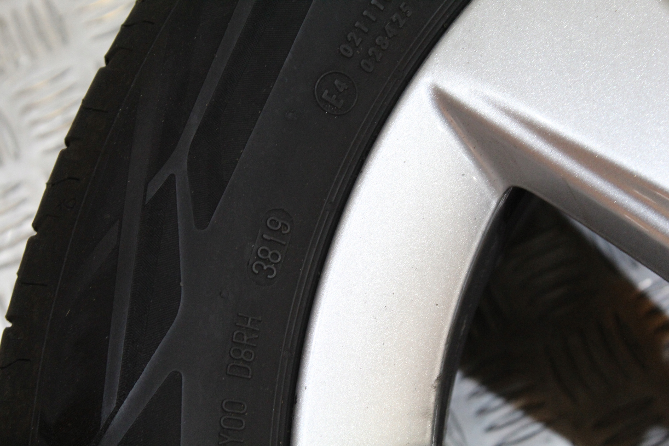 wheels discs disc 225/55 R17 COUNTRYMAN SE F60