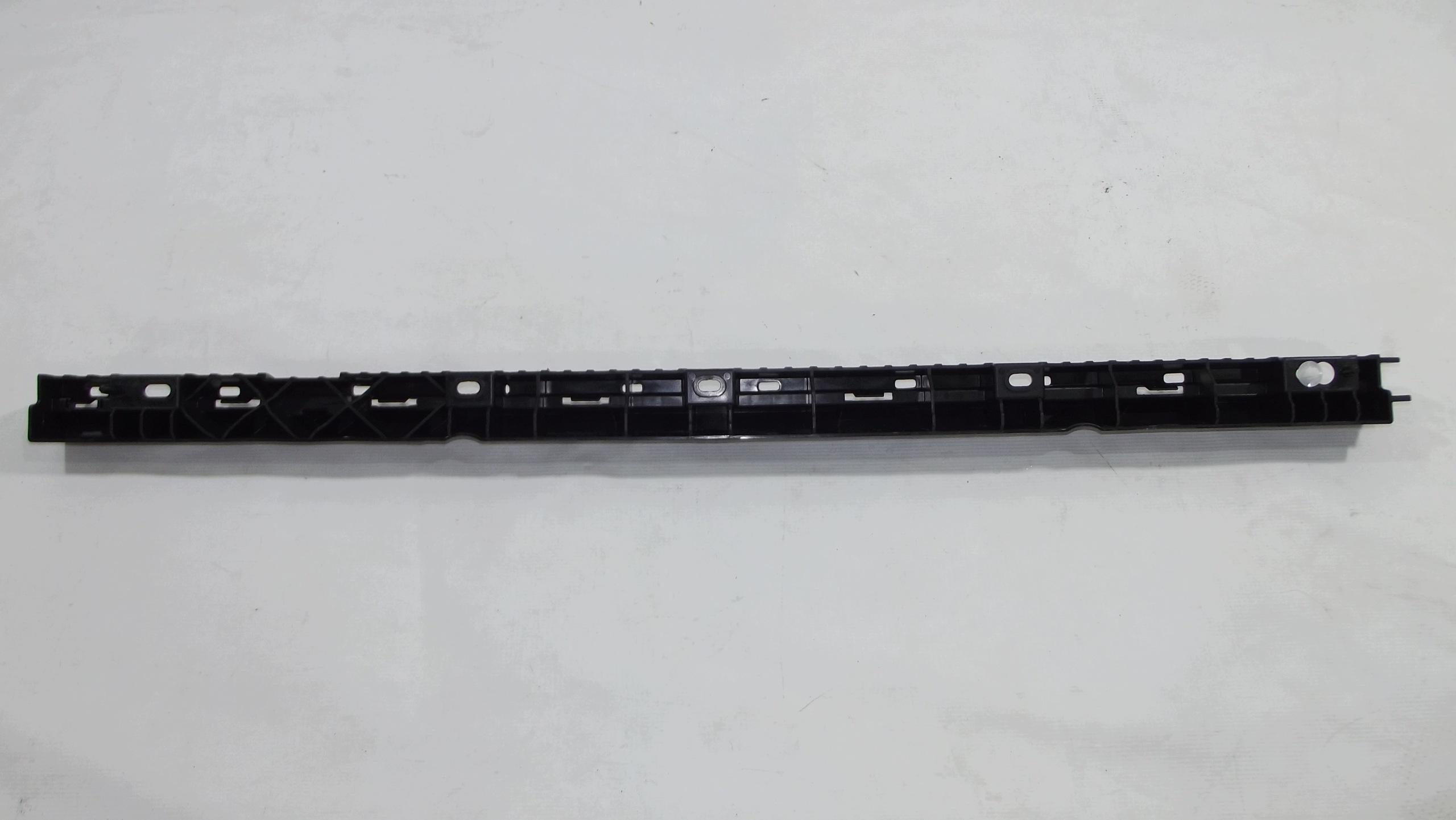 Volvo XC90 II Support Support plaque Jupes Gauche Arrière 32216525