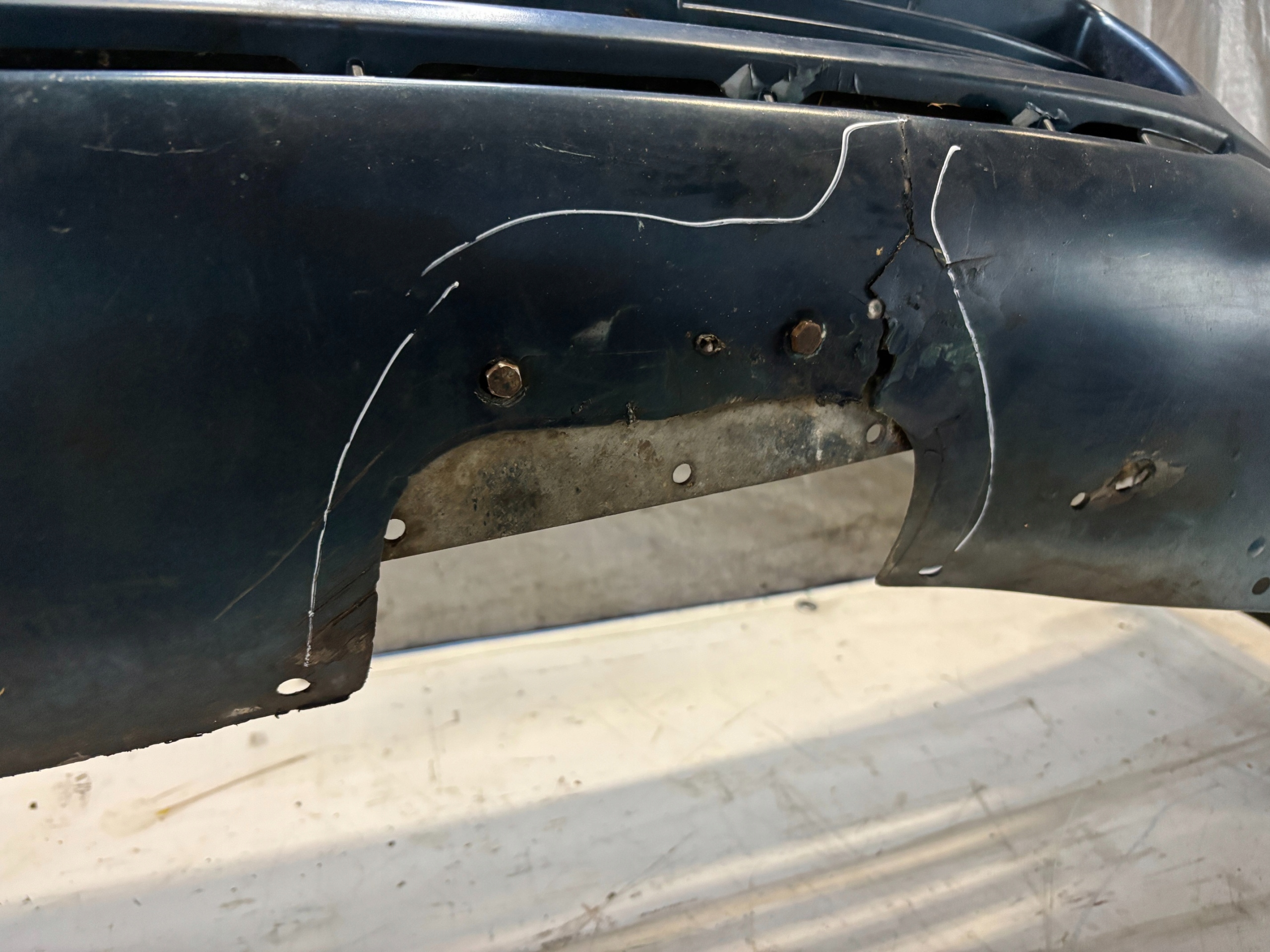 front bumper Mitsubishi Galant VIII 8