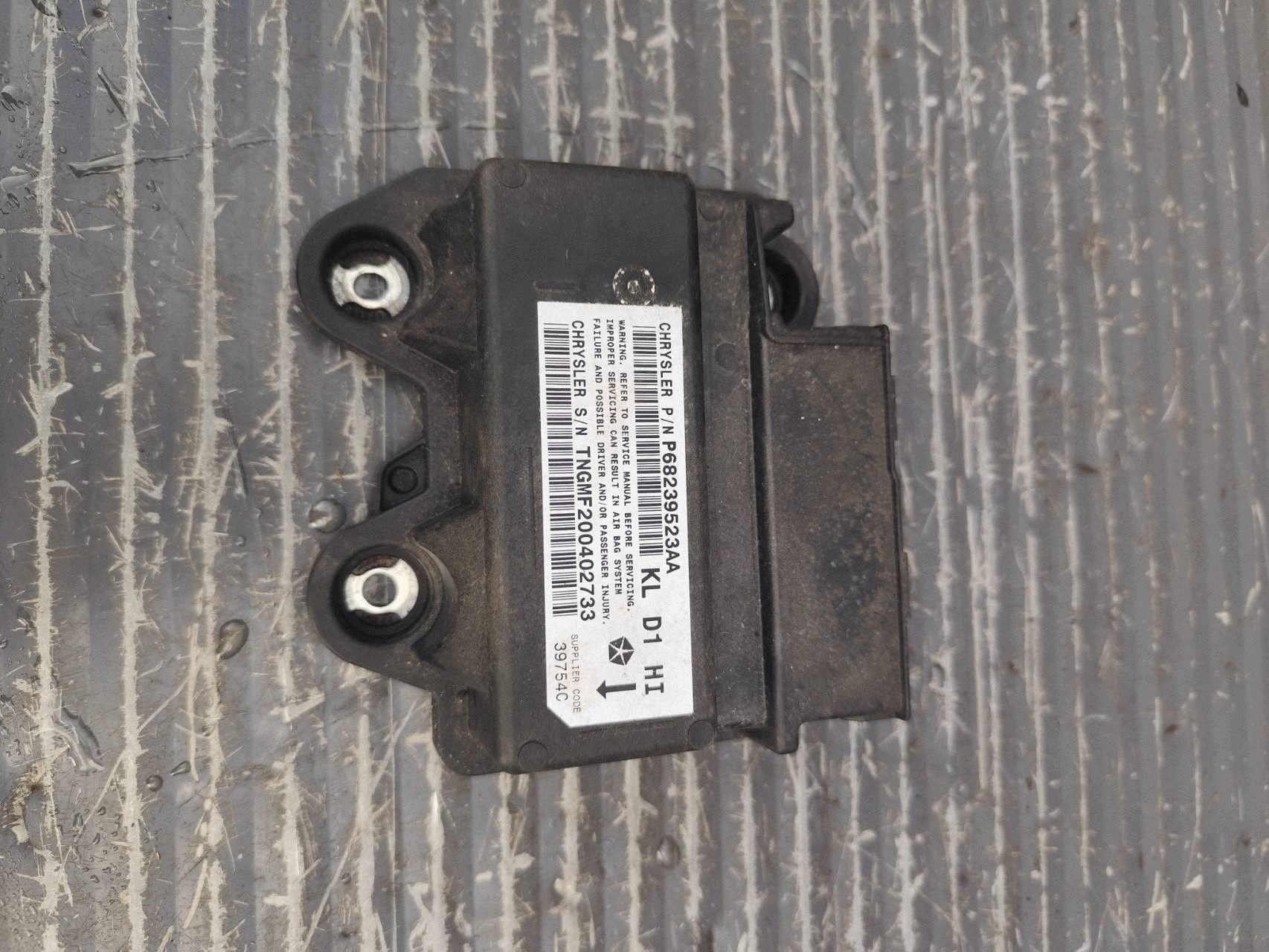 JEEP CHEROKEE KL SENSOR modulo airbag P68239523AA
