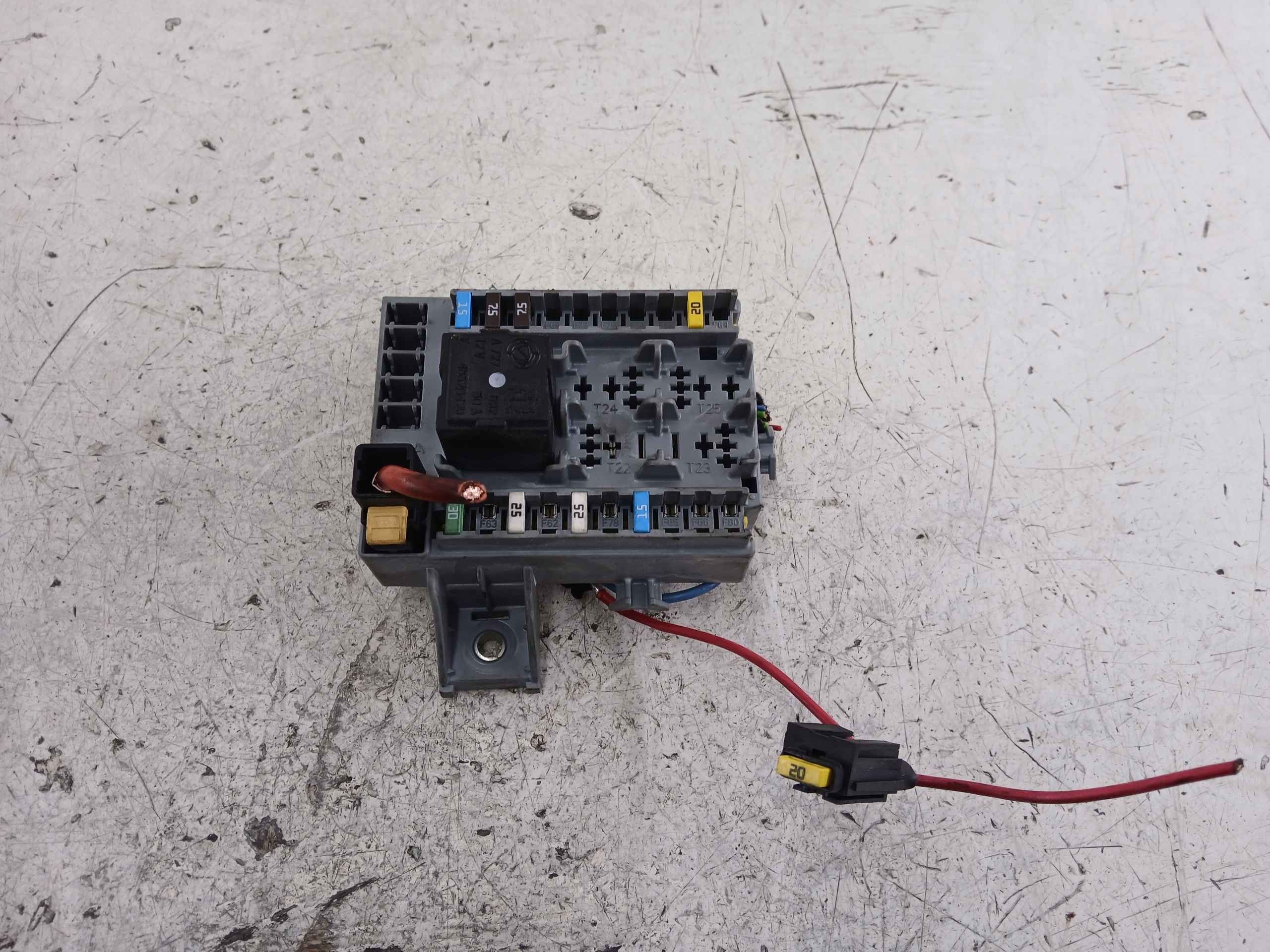 ALFA ROMEO 159 Module fusibles 60681003