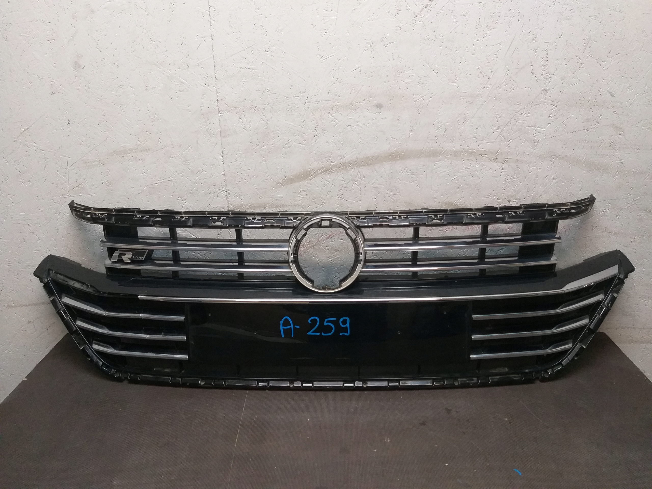 GRILLE VW ARTEON R LINE