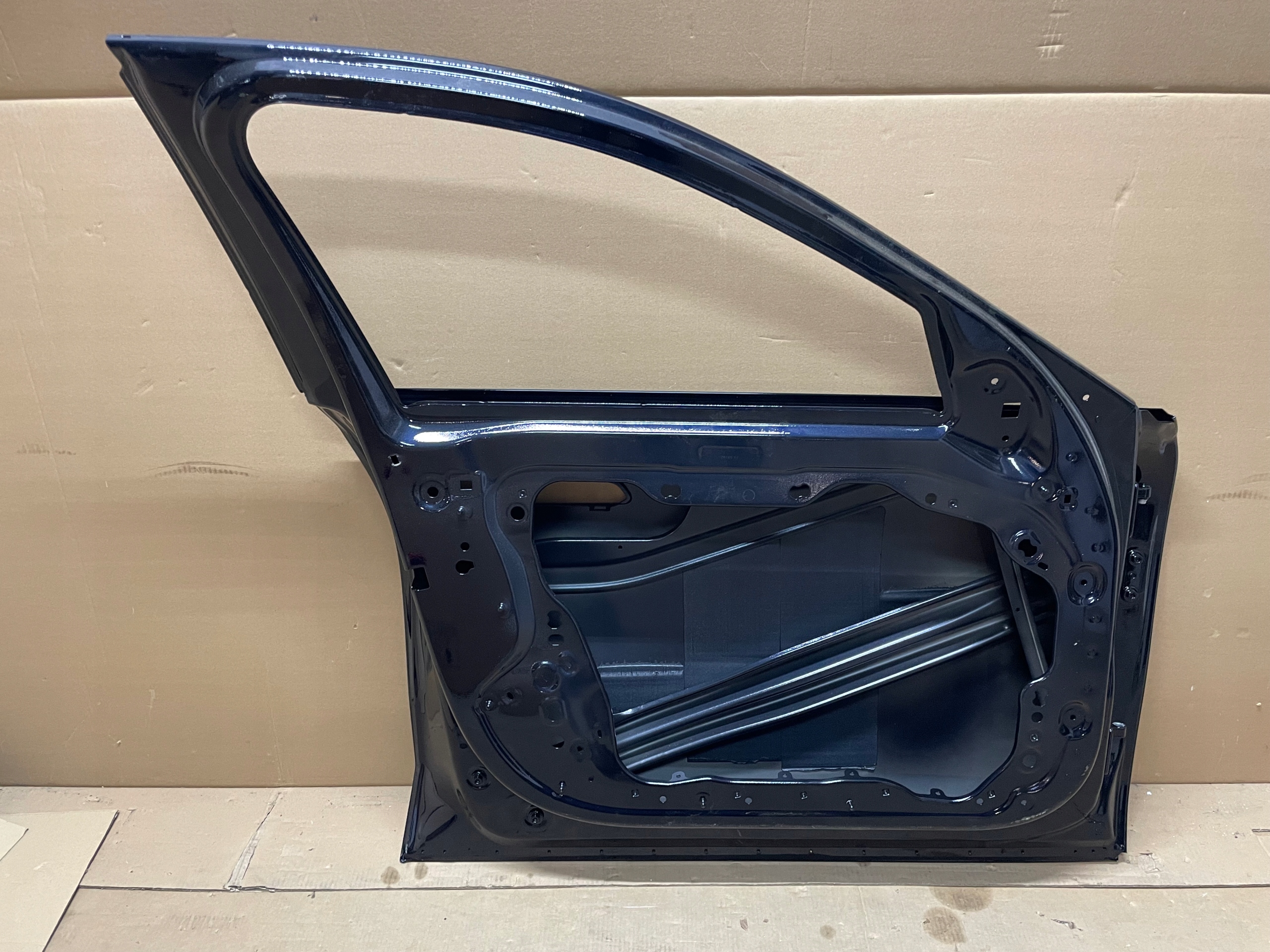 door front left BMW 7 i7 G70