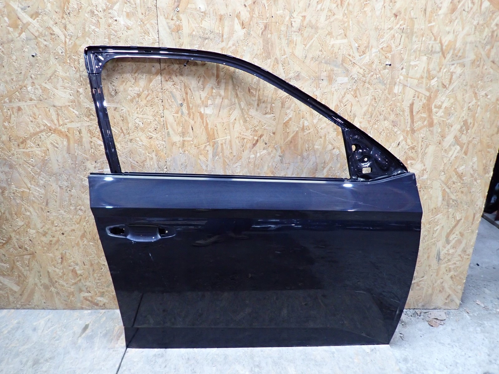 door right front right front SKODA FABIA 3 III 6V 2014-2021R