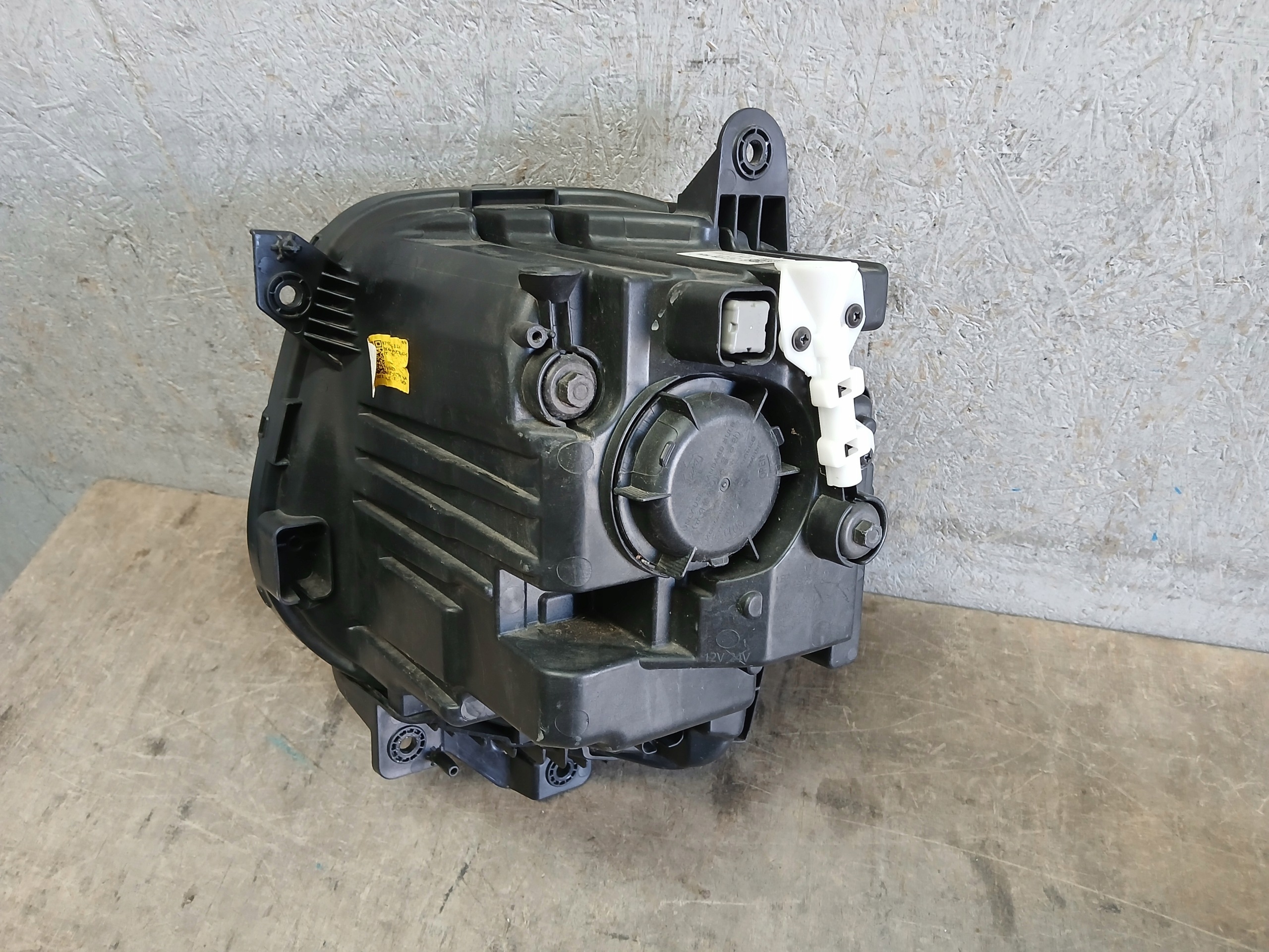 light front right HYUNDAI TUCSON IV 4 20- N792112020
