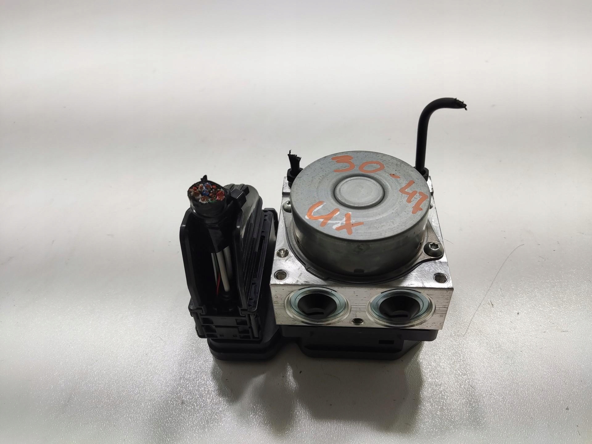 pump control unit ABS LEXUS UX 2018-2021 44510-76050