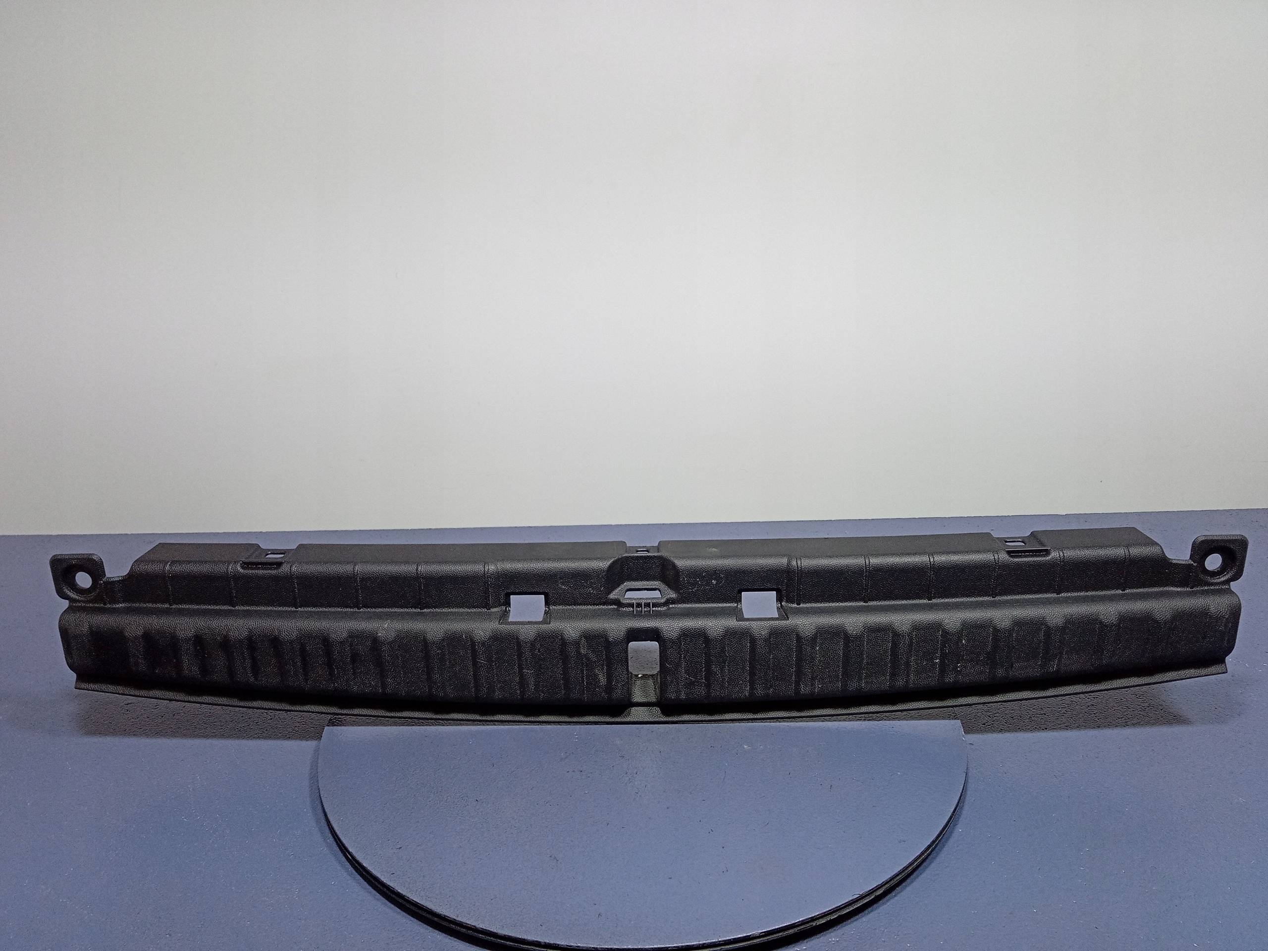 BMW IX I20 OSŁONA PLASTIKOWA PROGU BAGAŻNIKA 7948309