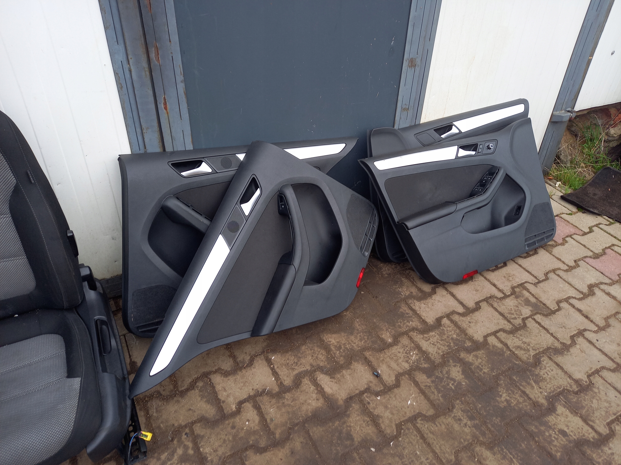 Салон кресла диван обивка vw JETTA VI 6