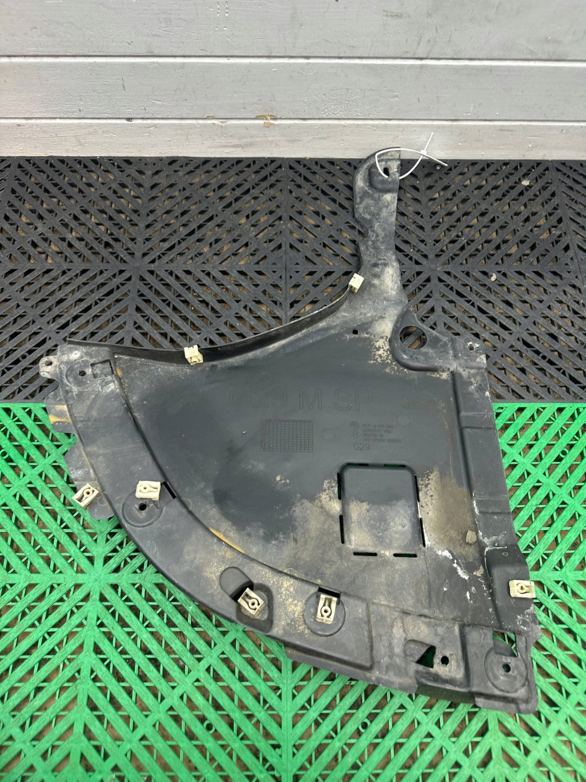 mudguard front BMW Z4 g29 8075366